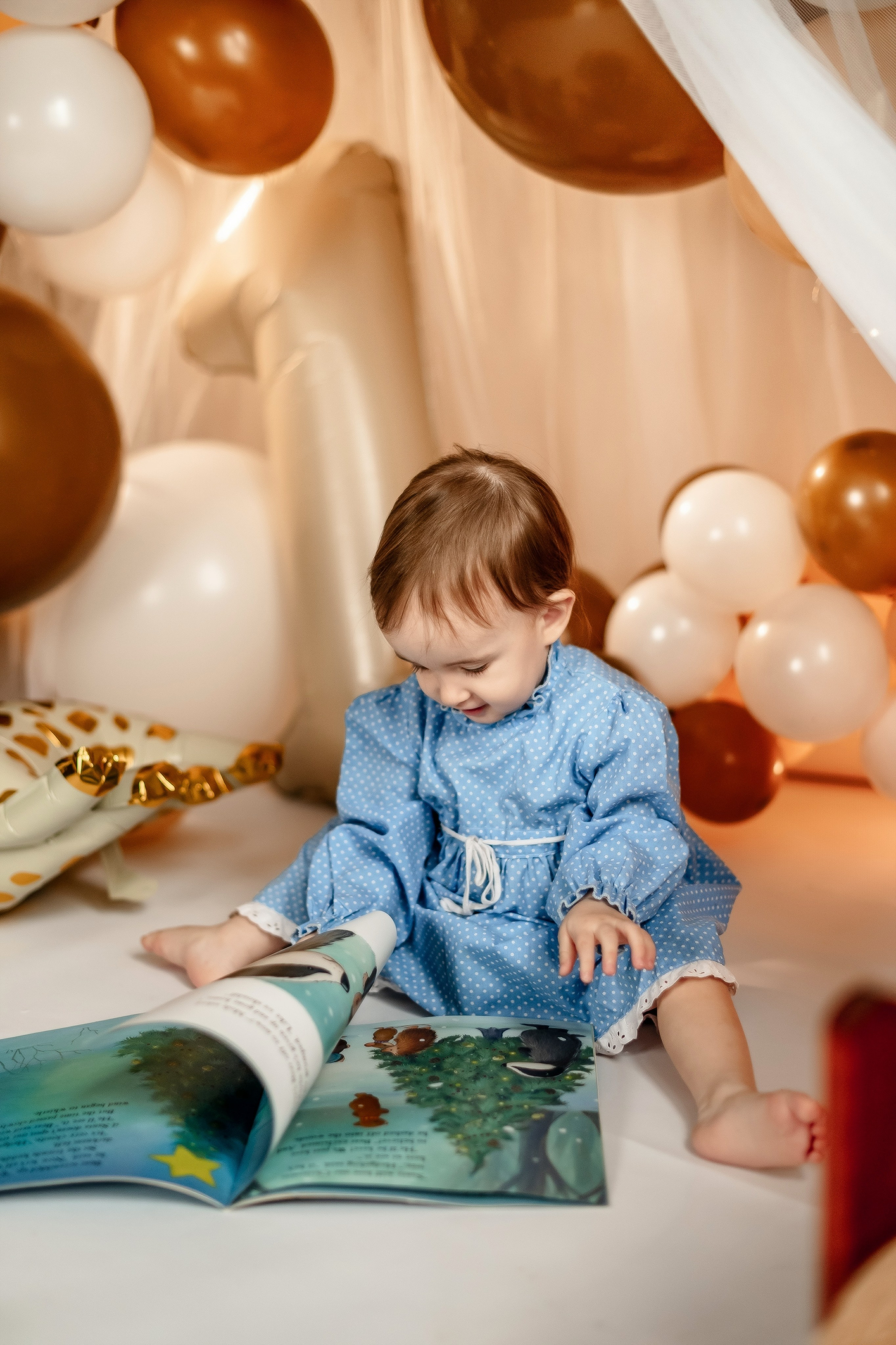 Годовасие с шариками. Фотограф Котова Валентина