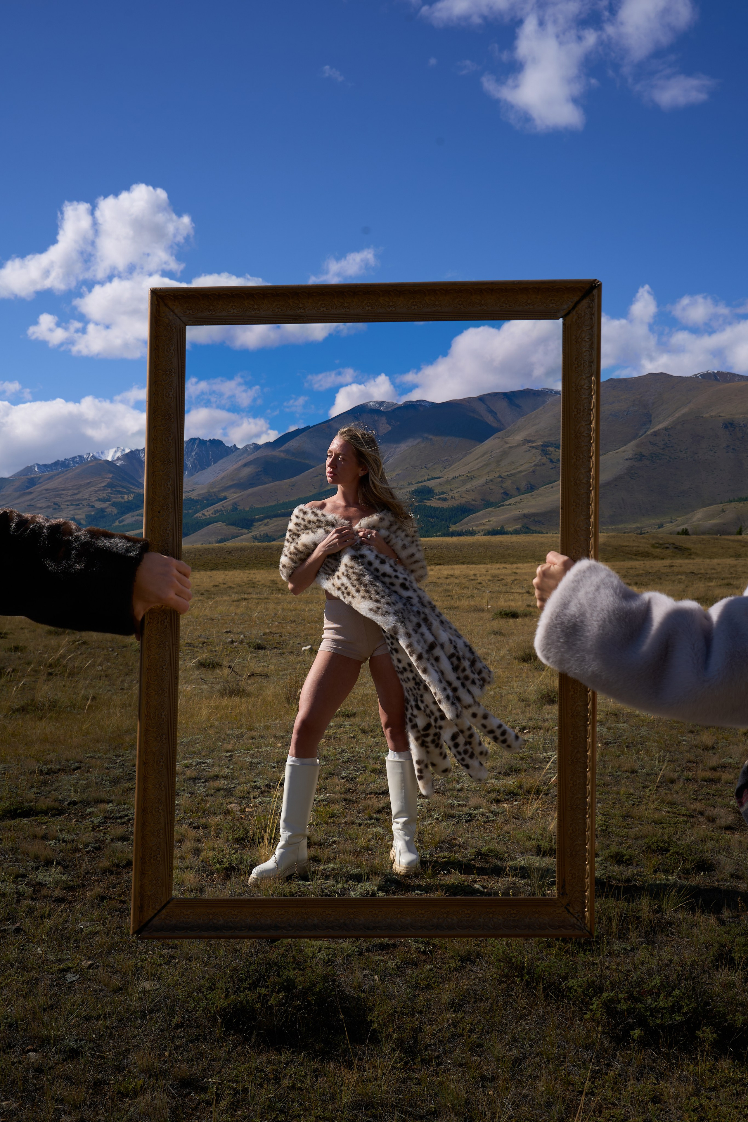 Коммерческая. Фотограф Кристина Космынина|Женский портрет и семейные фотосессии в Новосибирске