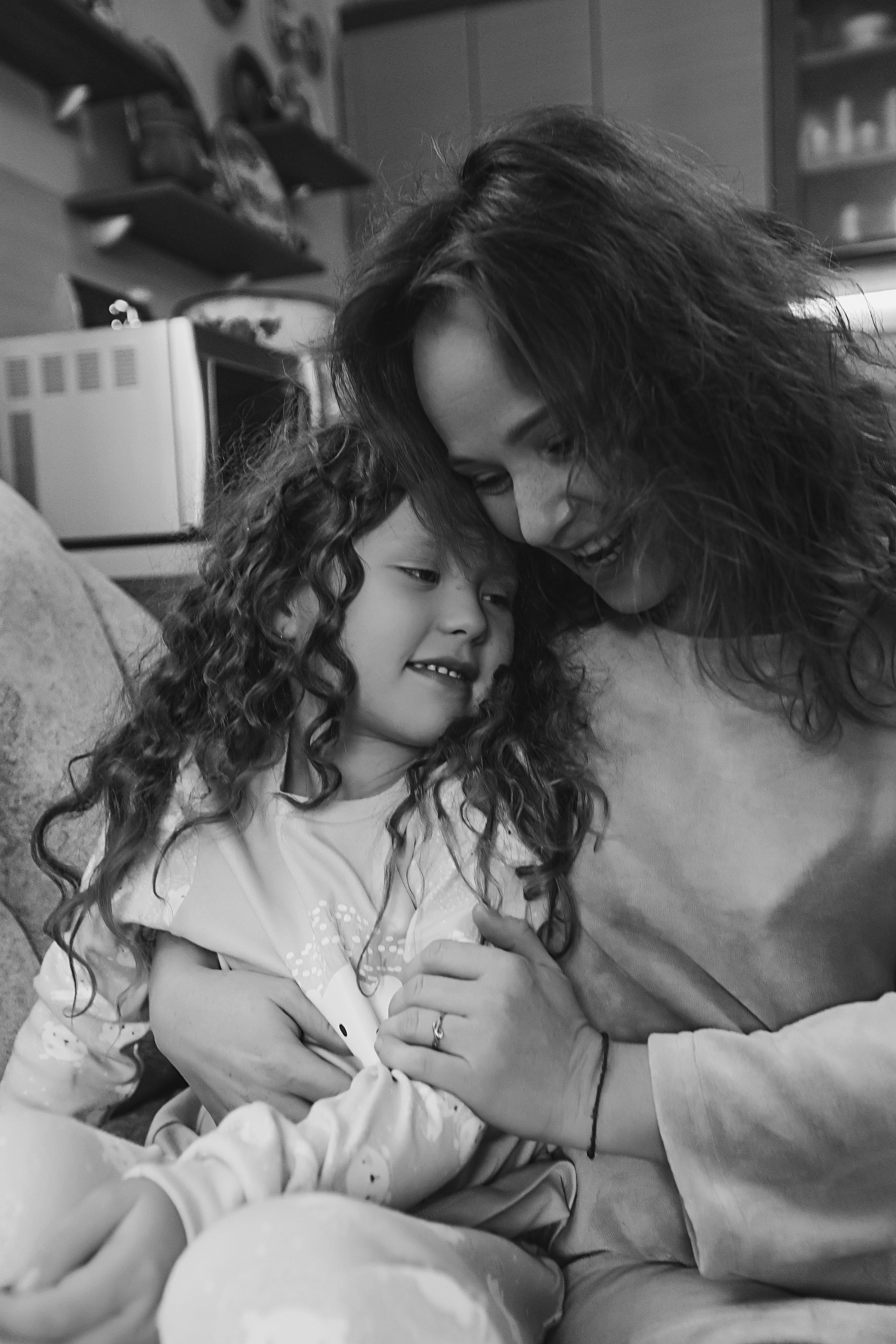 Большая семья репортаж. Семейный фотограф Тюмень, фотограф на роды Салмина Мария