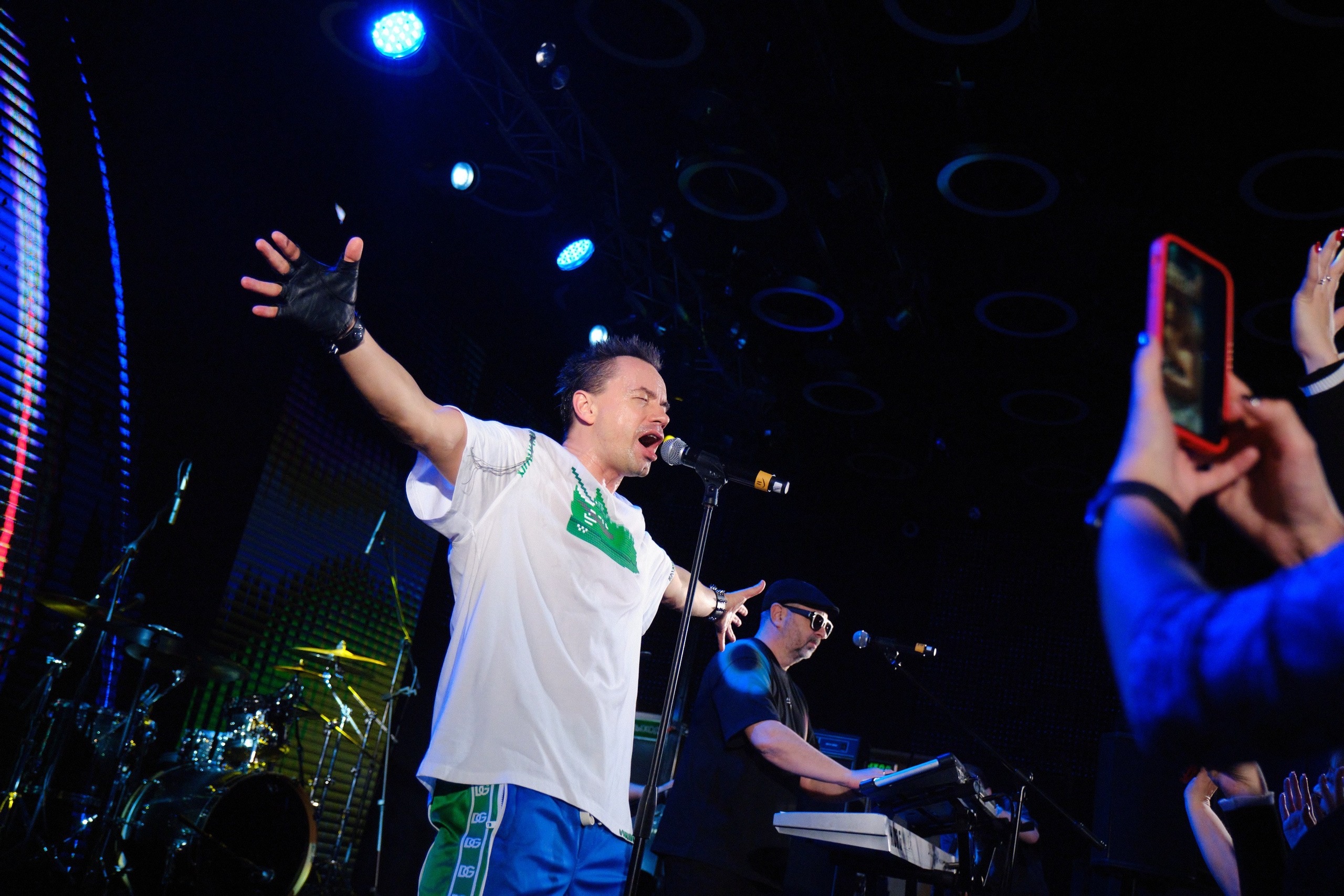 Новогодний корпоратив РБК + концерт Дискотека авария. Профессиональный фотограф в Москве Павел Жданов