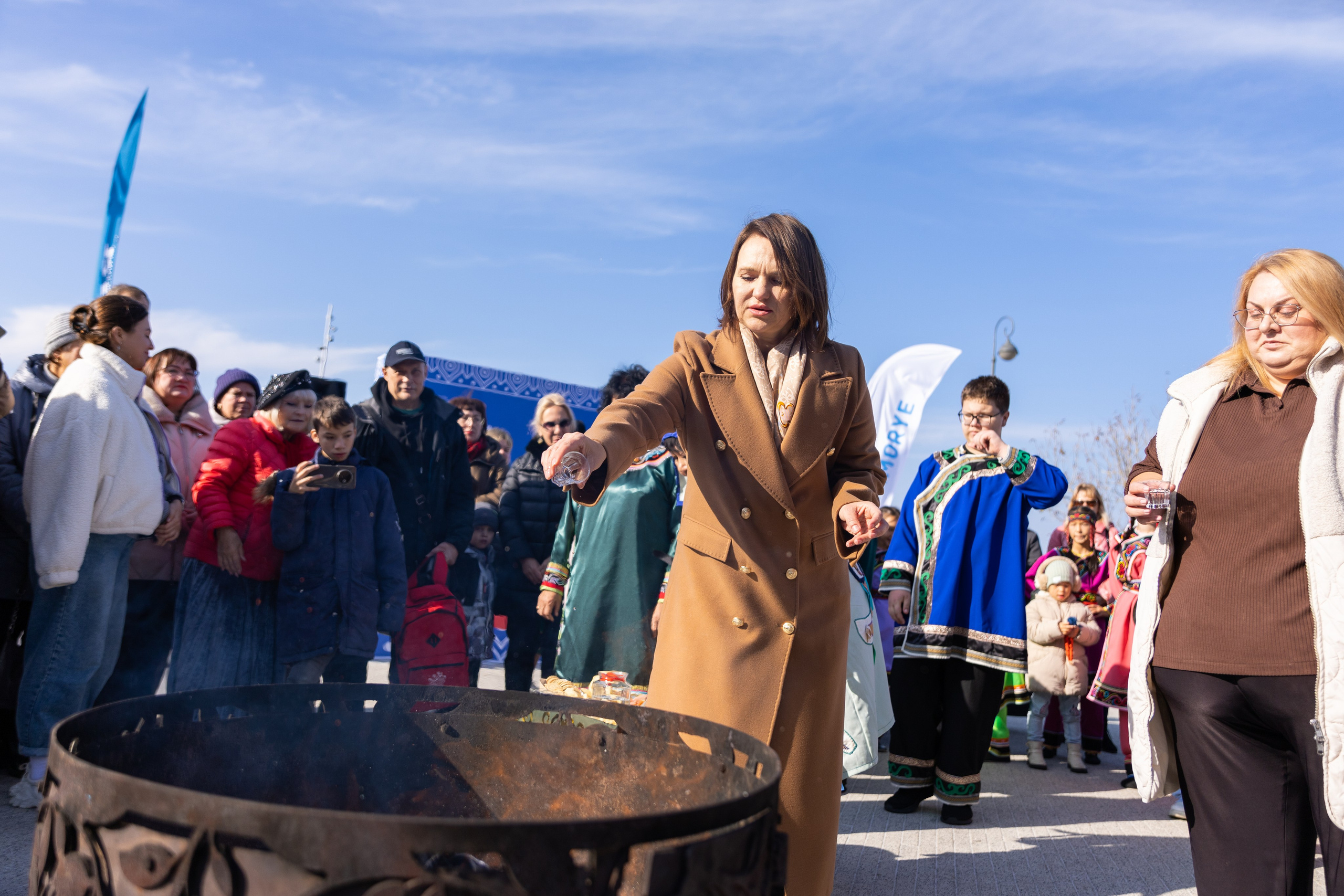 День народного единства в Национальном центре Россия. Олег Катакинов| Репортажный фотограф в городе у моря (Владивосток)