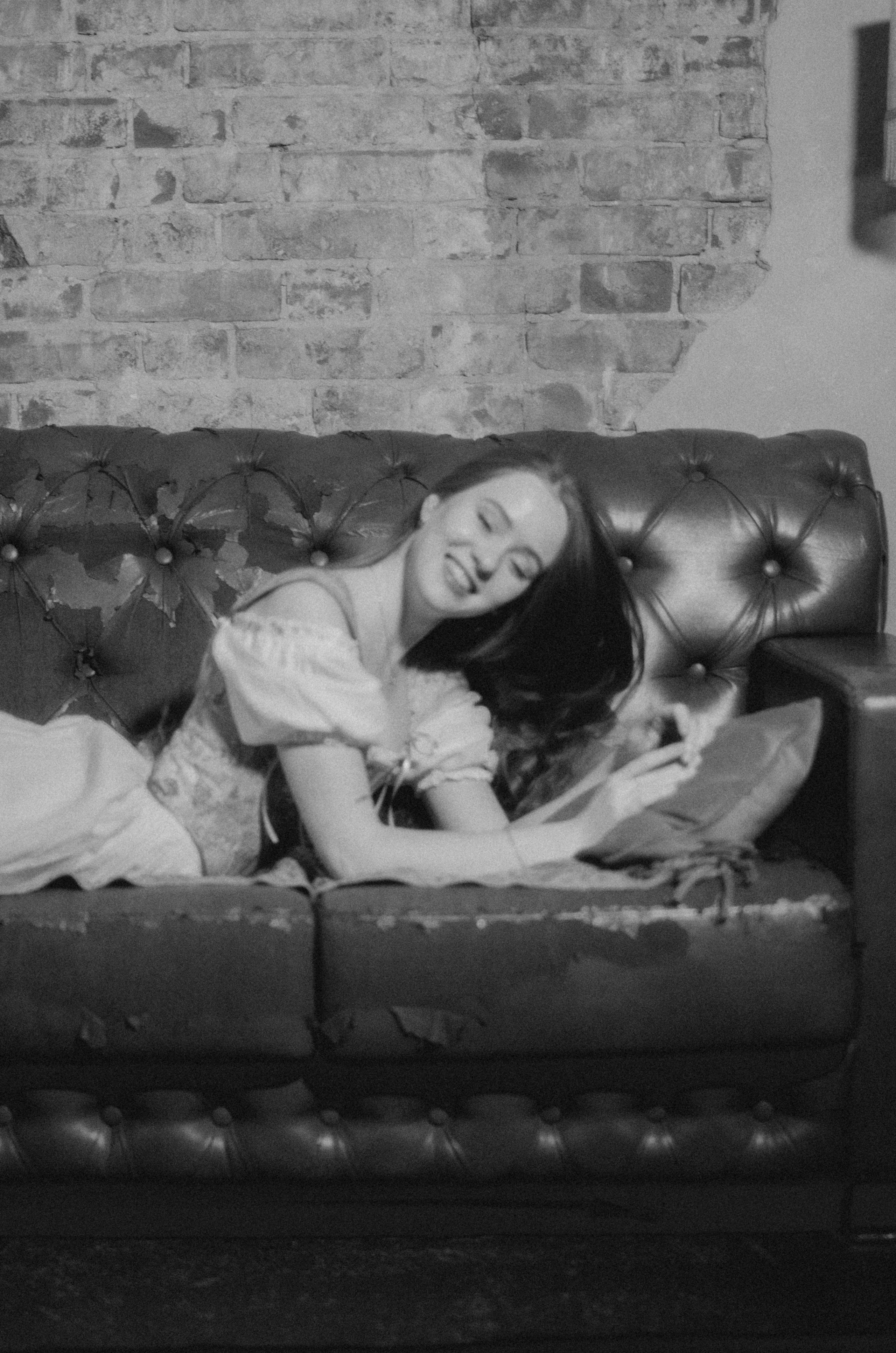 Героиня романа. Денисова Аля — фотограф для парных съемок и индивидуальных историй в Барнауле