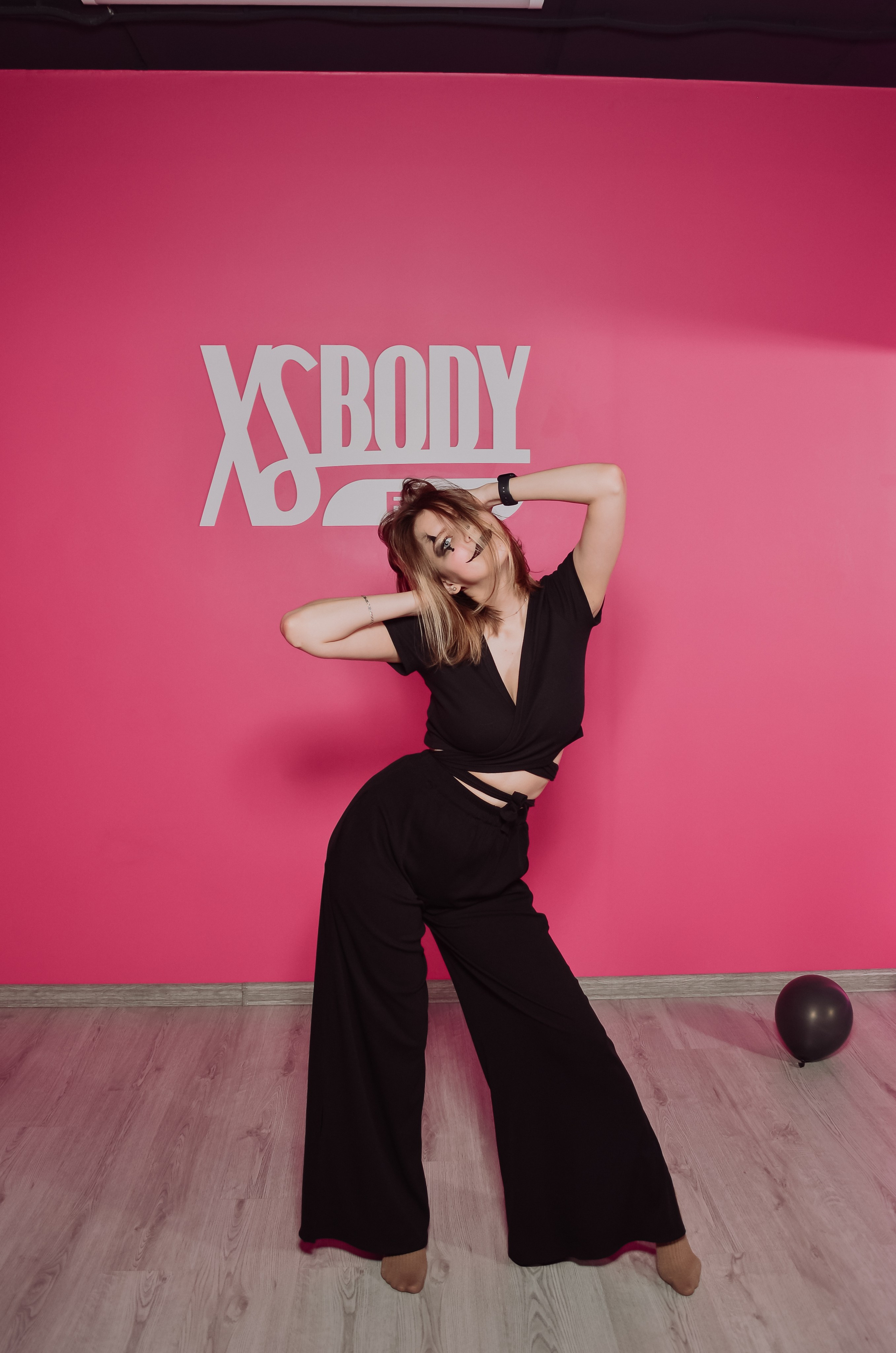 Фоторепортаж мероприятия в фитнес-клубе. Денисова Аля — фотограф для парных съемок и индивидуальных историй в Барнауле