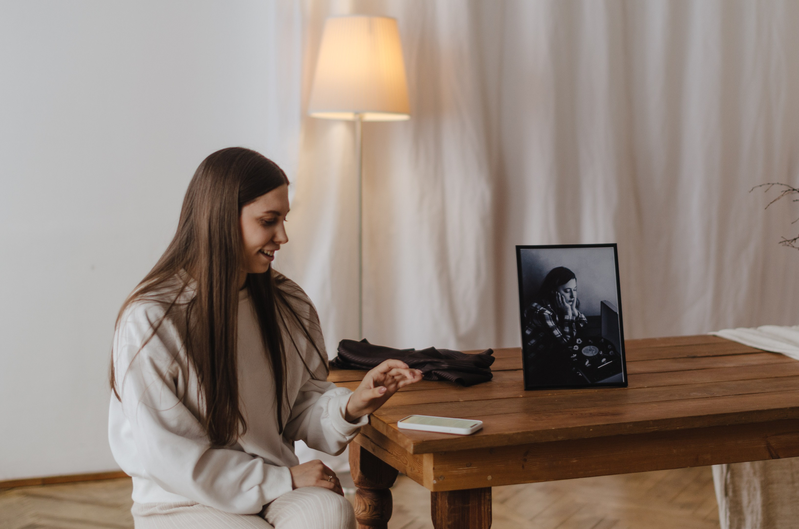 Защита проектов в фотошколе. Денисова Аля — фотограф для парных съемок и индивидуальных историй в Барнауле
