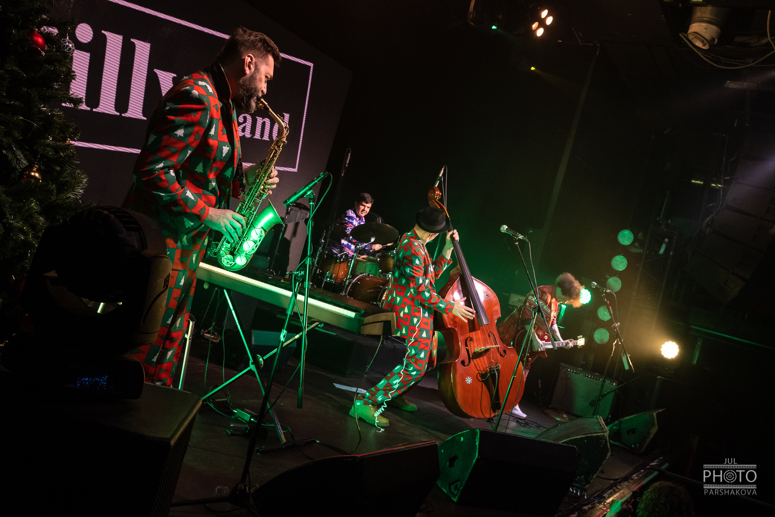 Реанимационный концерт в клубе «Космонавт». Фотограф в Санкт-Петербурге и Москве Юлия Паршакова