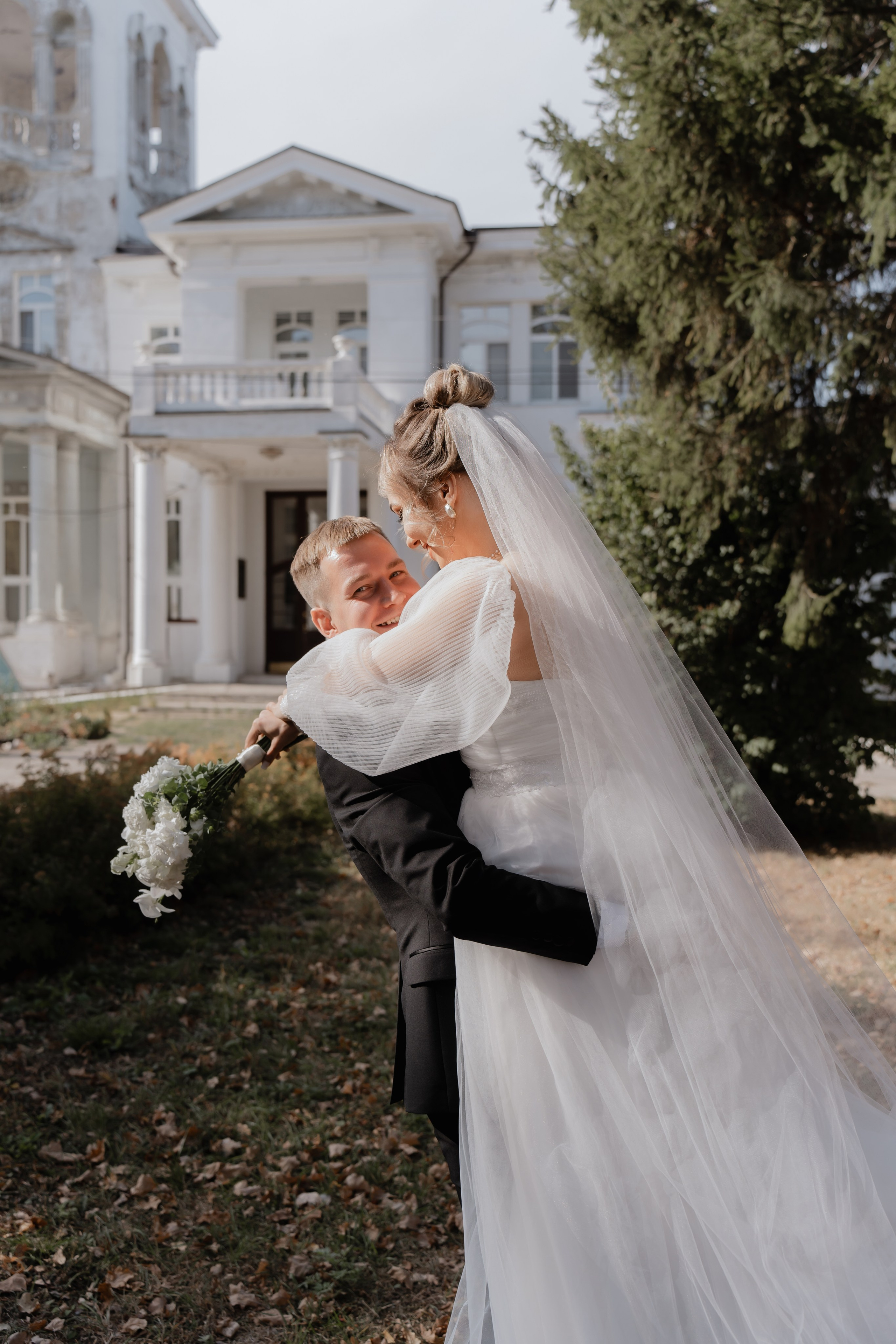 Санаторий Чкалова_Олег и Мария. Свадебный и семейный фотограф в Самаре Салахова Гулина