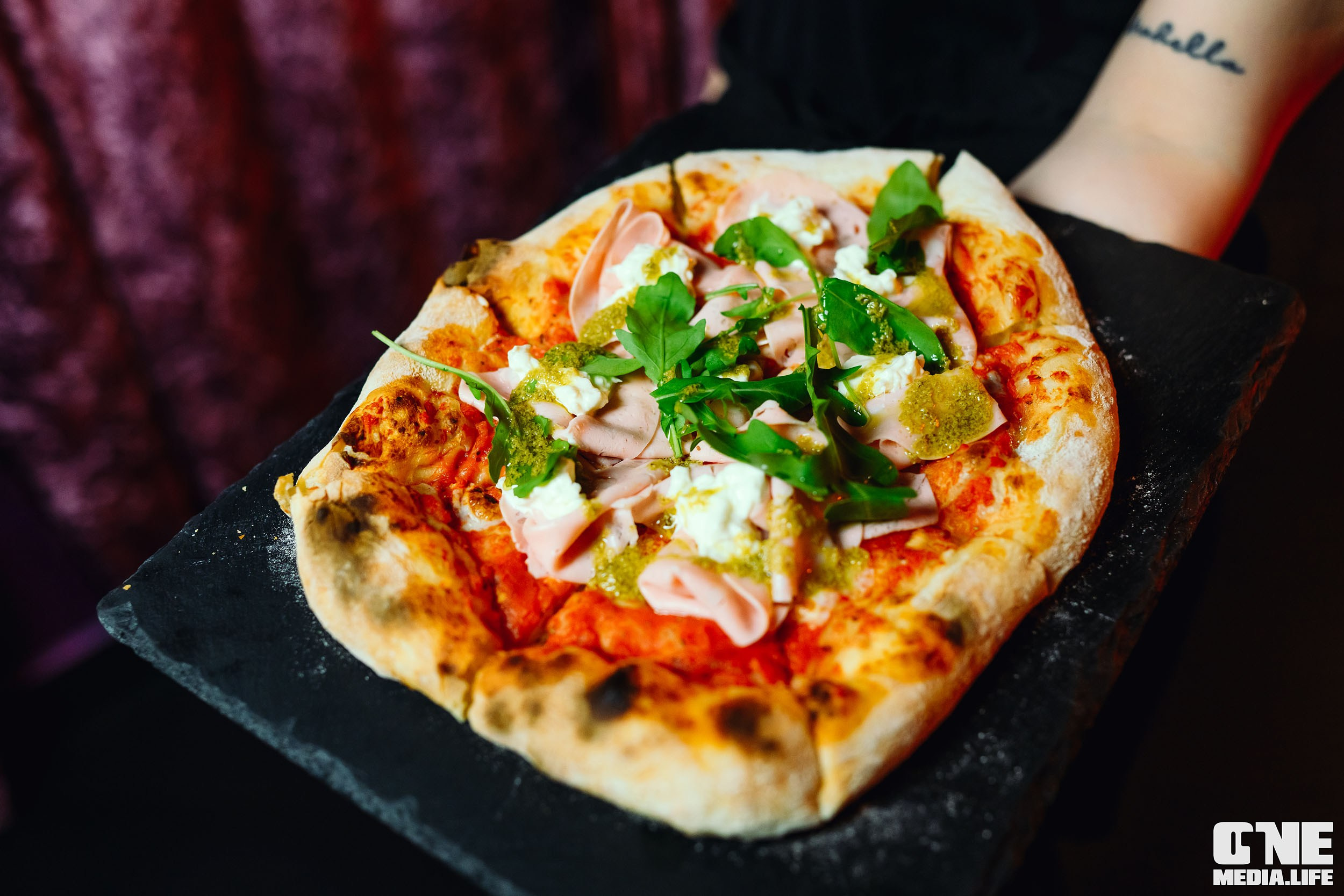 Фоторепортаж из караоке-клуба Эйфория. One Media Life: фоторепортажи, фотоотчеты с мероприятий и заведений