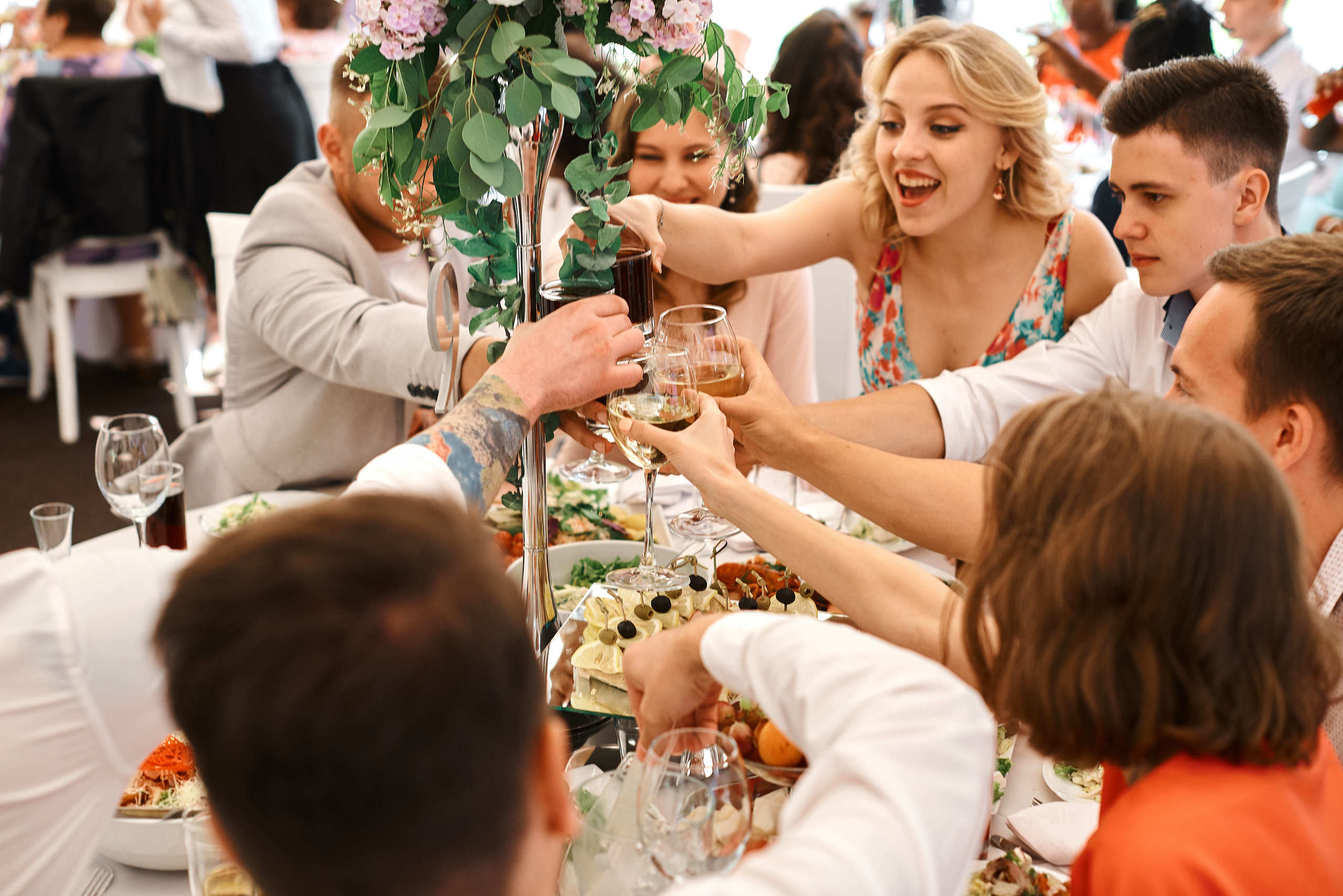 Фотосессия выездной регистрации. Артём Савиных — профессиональный фотограф в Москве | Репортажи, свадьбы, портреты