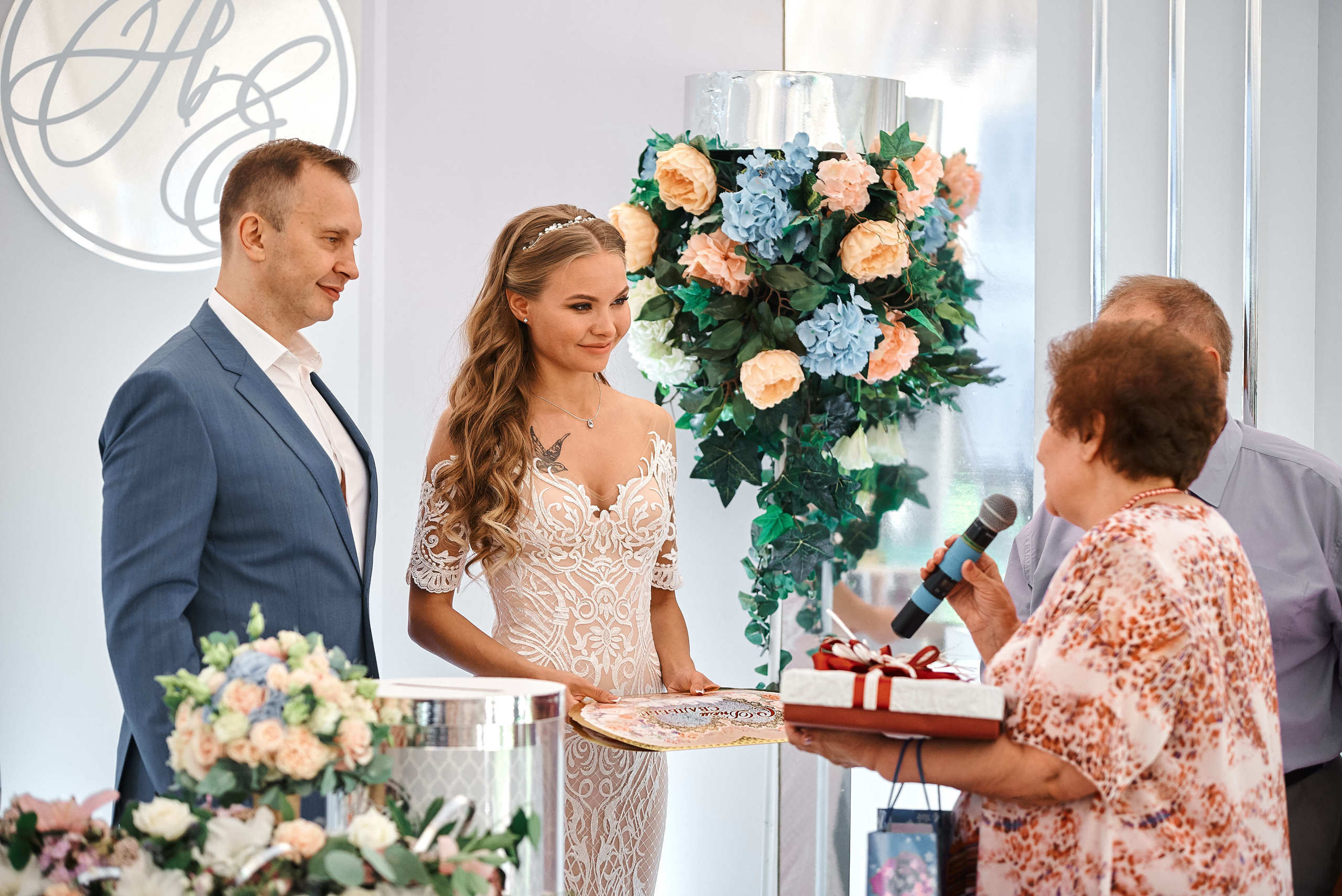 Фотосессия выездной регистрации. Артём Савиных — профессиональный фотограф в Москве | Репортажи, свадьбы, портреты