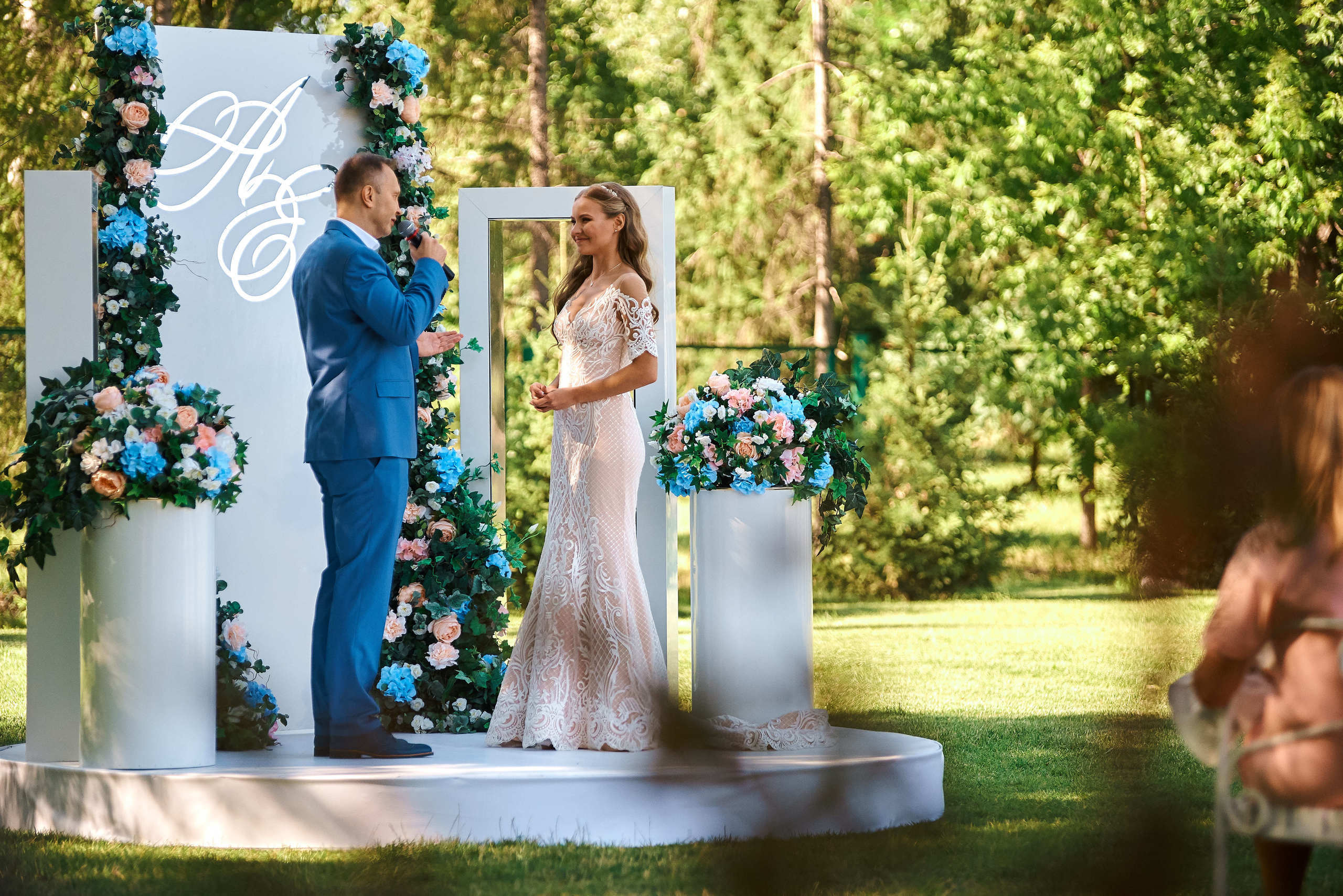 Фотосессия выездной регистрации. Артём Савиных — профессиональный фотограф в Москве | Репортажи, свадьбы, портреты