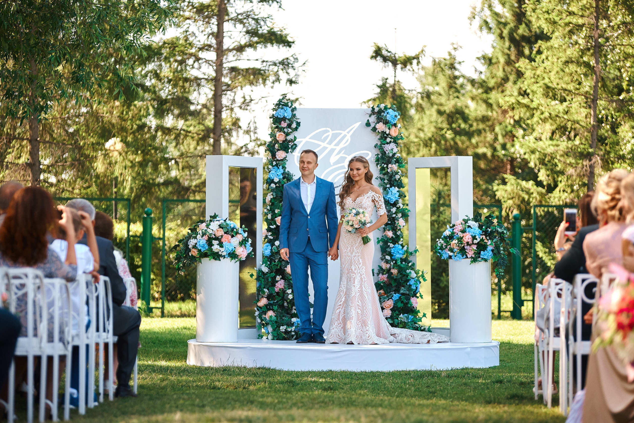 Фотосессия выездной регистрации. Артём Савиных — профессиональный фотограф в Москве | Репортажи, свадьбы, портреты