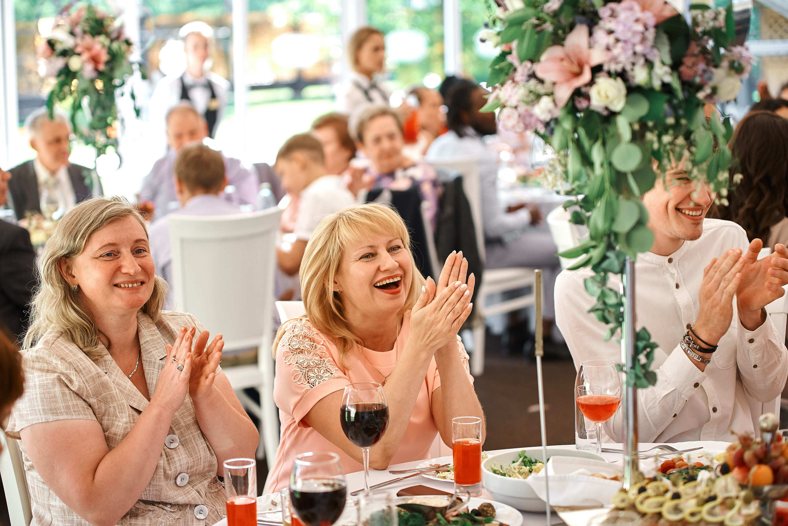 Фотосессия выездной регистрации. Артём Савиных — профессиональный фотограф в Москве | Репортажи, свадьбы, портреты