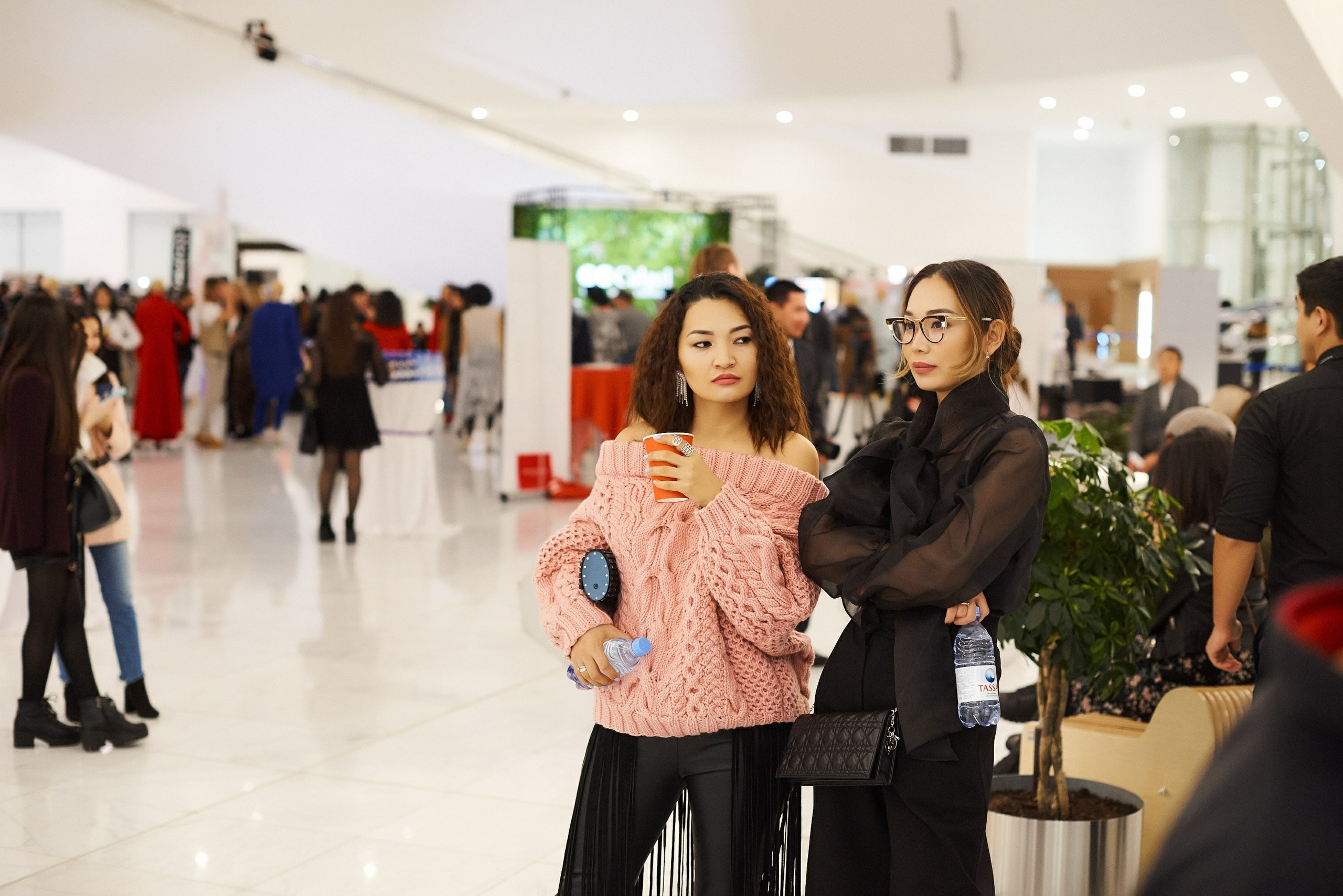 Фотосъёмка модельного показа. Артём Савиных — профессиональный фотограф в Москве | Репортажи, свадьбы, портреты