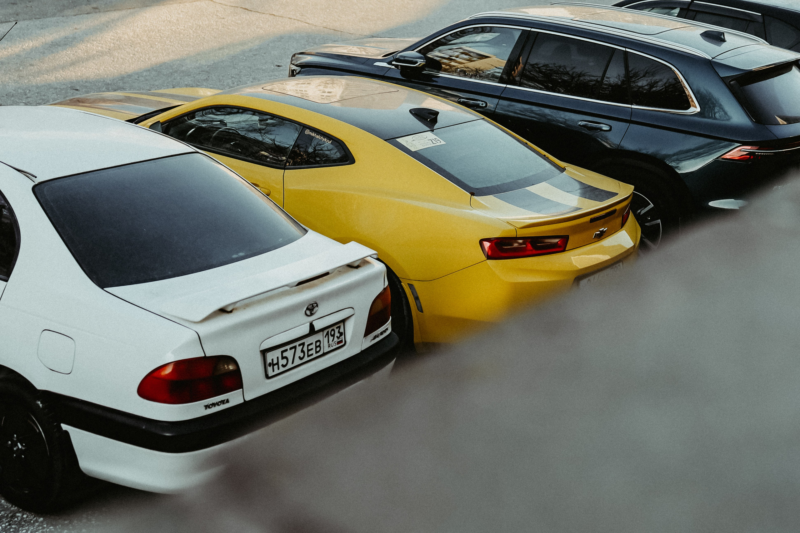 Автомобили