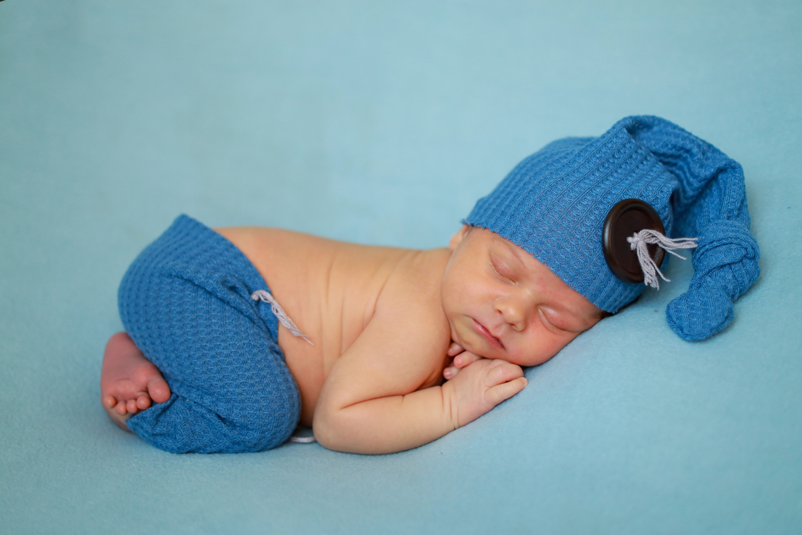 Ньюборн съёмка в студии. Семейный и Детский фотограф в Краснодаре Дарья Насаченко