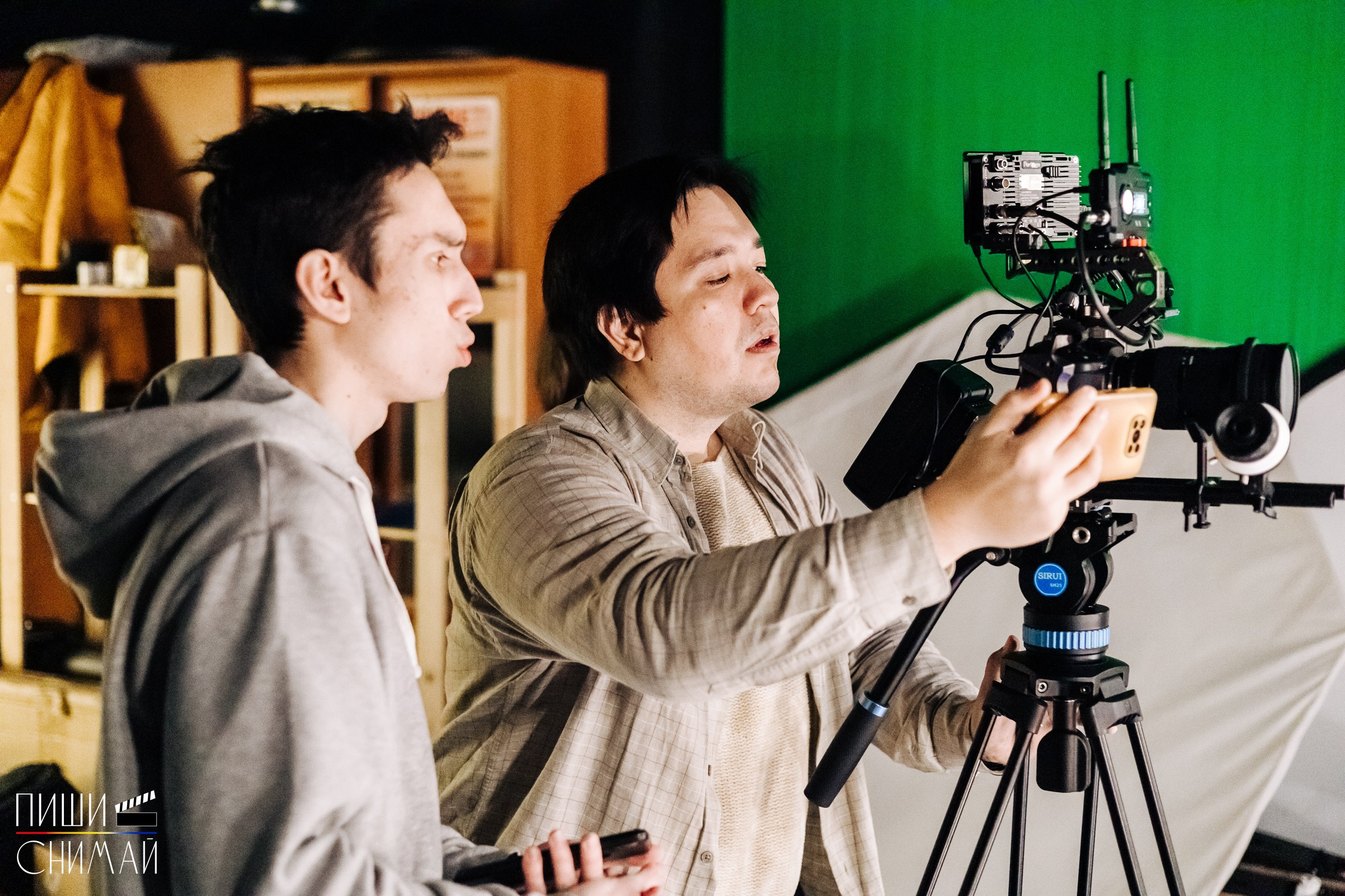 Бэкстейдж со съемок фильма в рамках школы «Пиши — снимай» / 08.12.2023. Денис Прохоров Фотограф в г. Магнитогорск