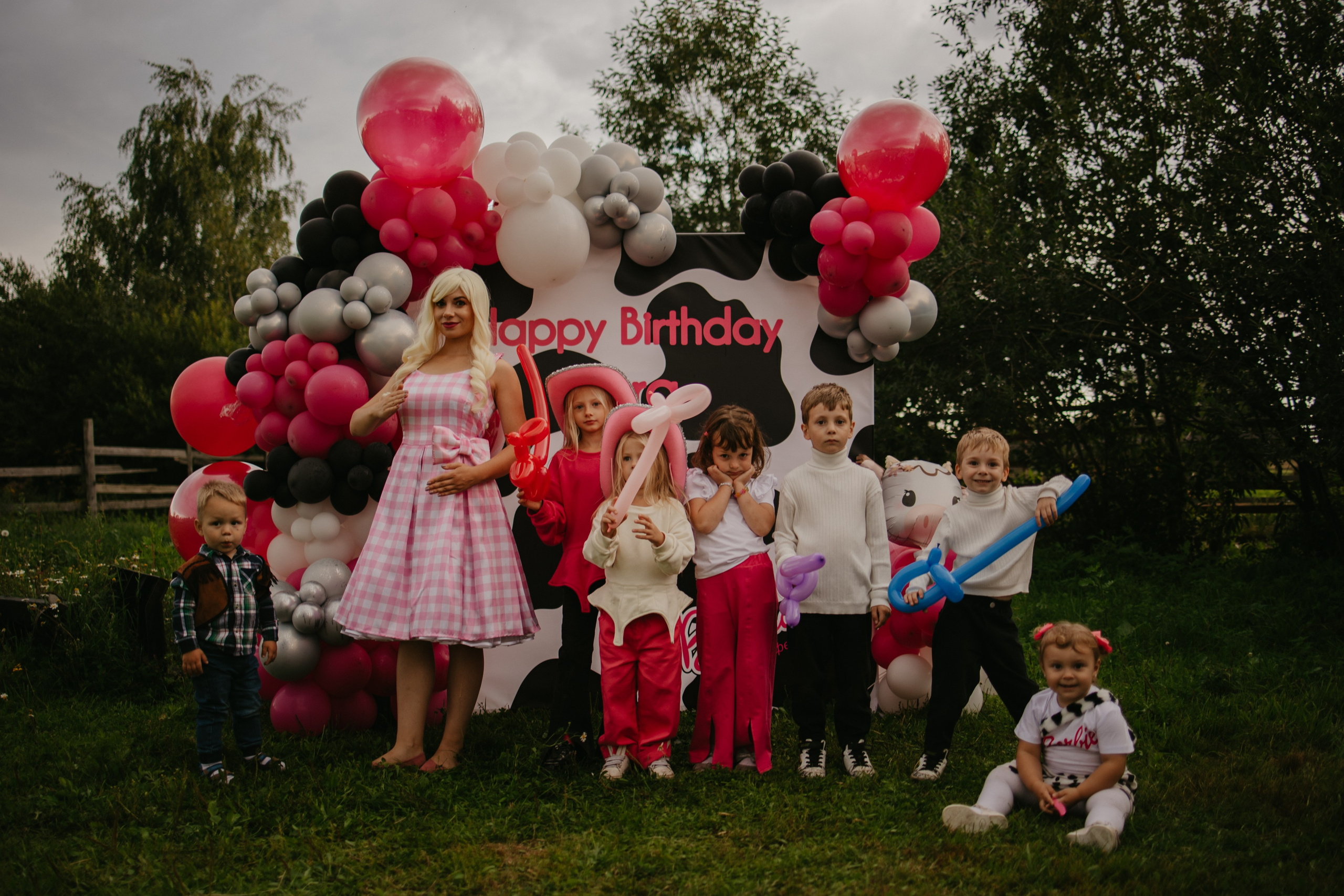 Лера 2 годика. Репортажный и портретный фотограф в Санктпетербурге. Видиосъемка мероприятий в Санкт-Петербурге