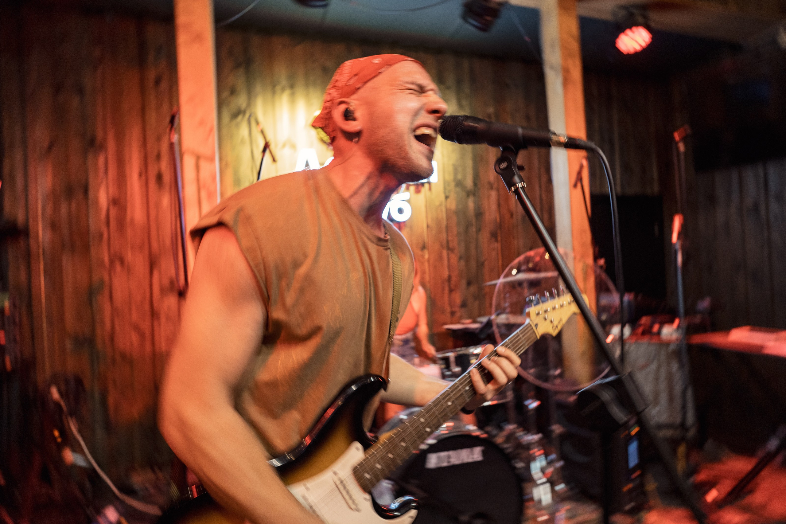 Фотографии музыкального фестиваля Дикая Мята 2025. Фотограф Николай Прокофьев модельные тесты в Москве