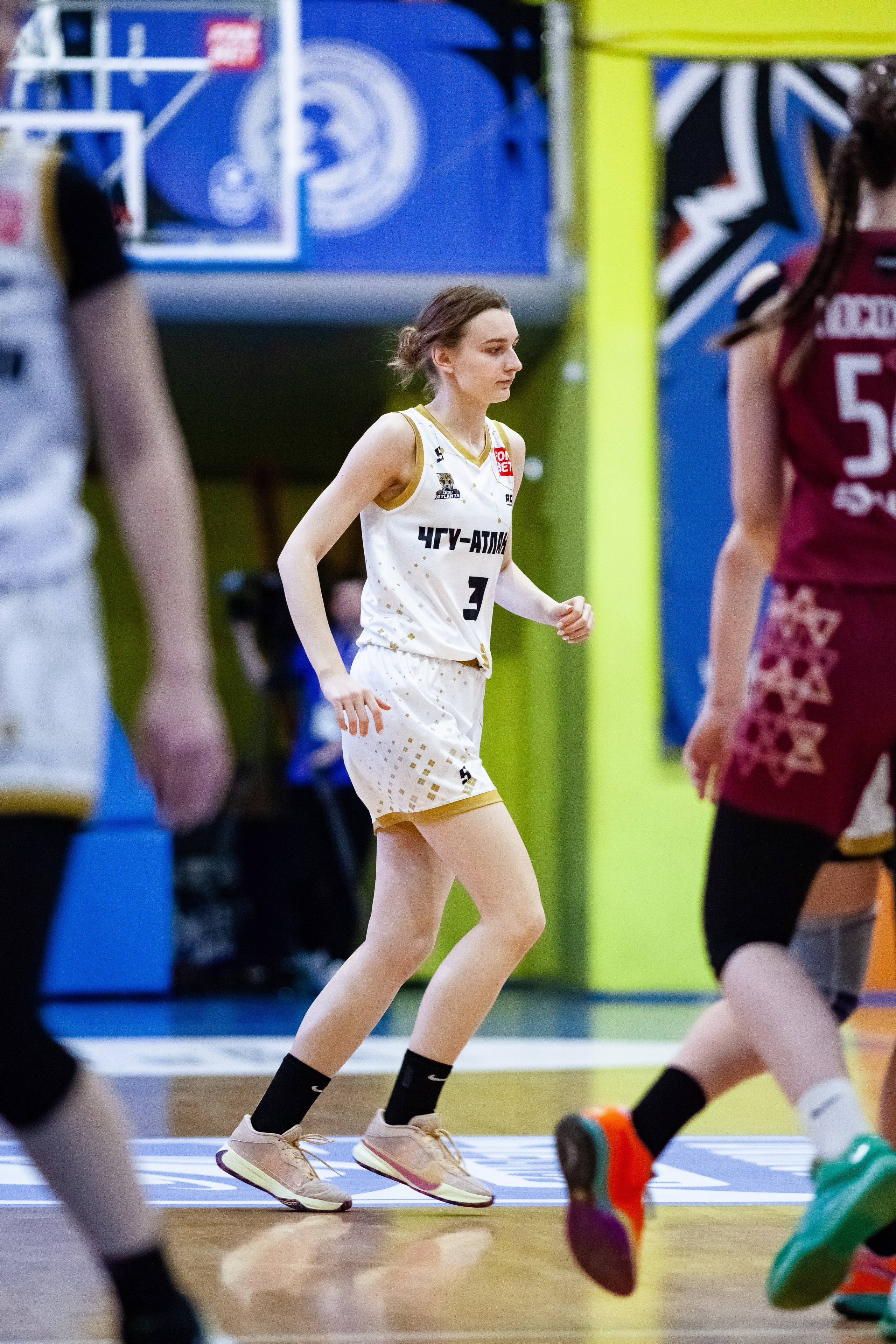 ЧГУ-Атланта — Славянка. Фотография