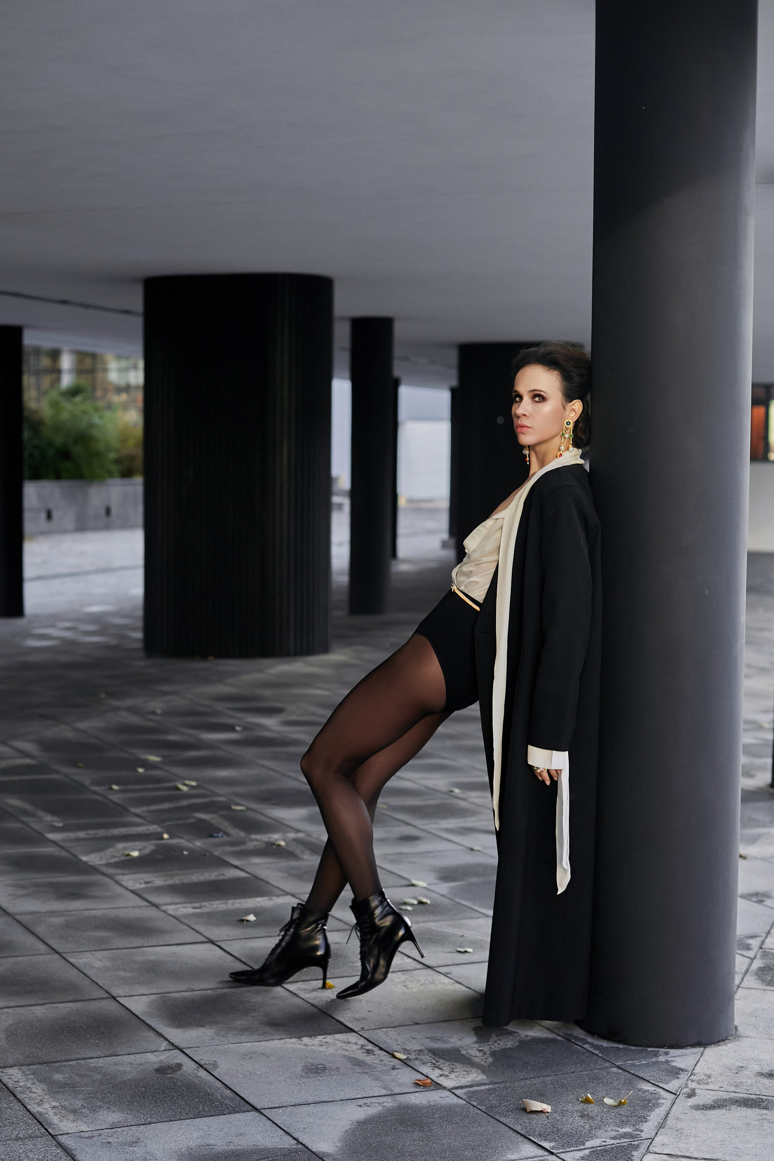 «История у Дома Наркомфина». Свадебный и креативный фотограф в ЮФО и МСК