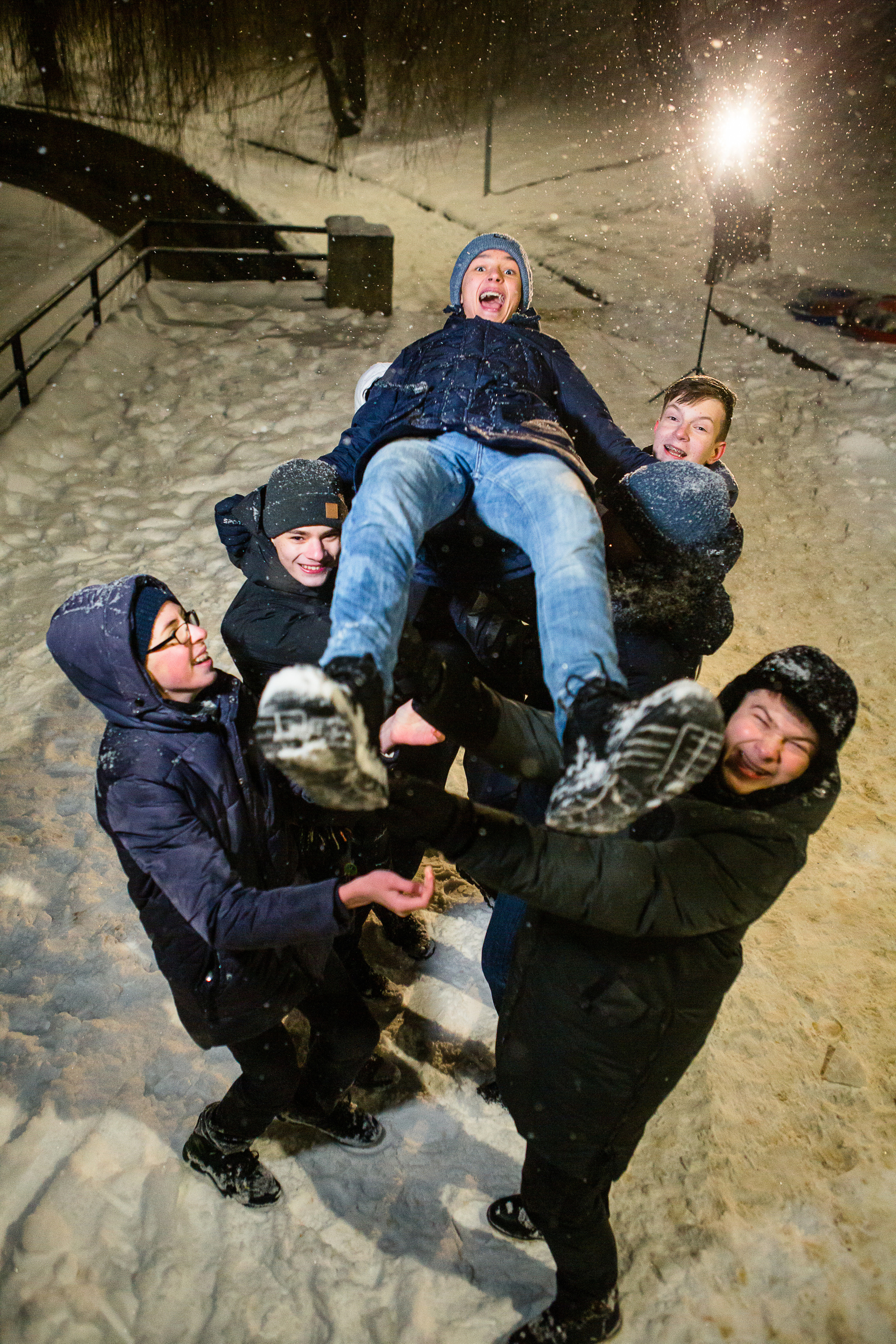 Выпускной альбом 9-11кл (общий подход). Фото в Минске Олег Цыганок #вашэнергичныйфотограф