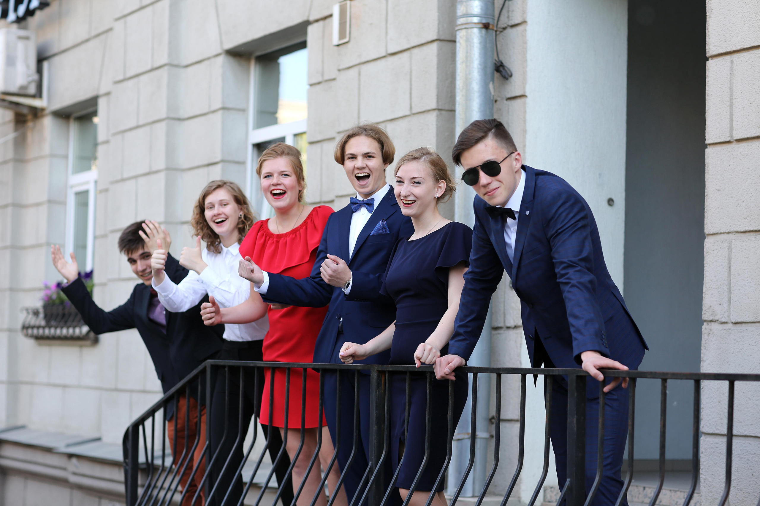 Выпускной альбом 9-11кл (общий подход). Фото в Минске Олег Цыганок #вашэнергичныйфотограф