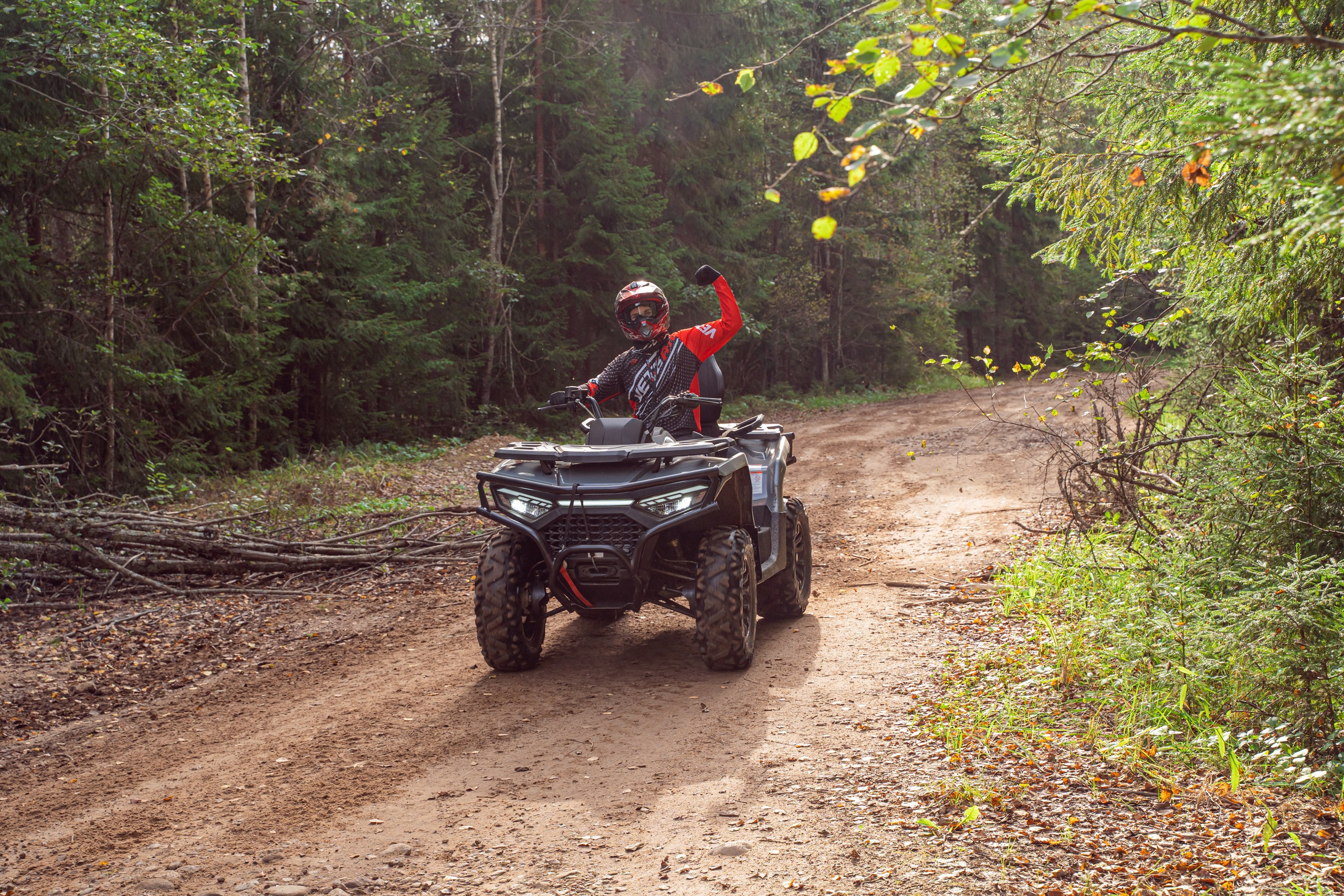 Квадровыезд —спортивный репортаж в Ленинградской области. Свадебный, семейный, портретный, репортажный фотограф в Санкт-Петербурге