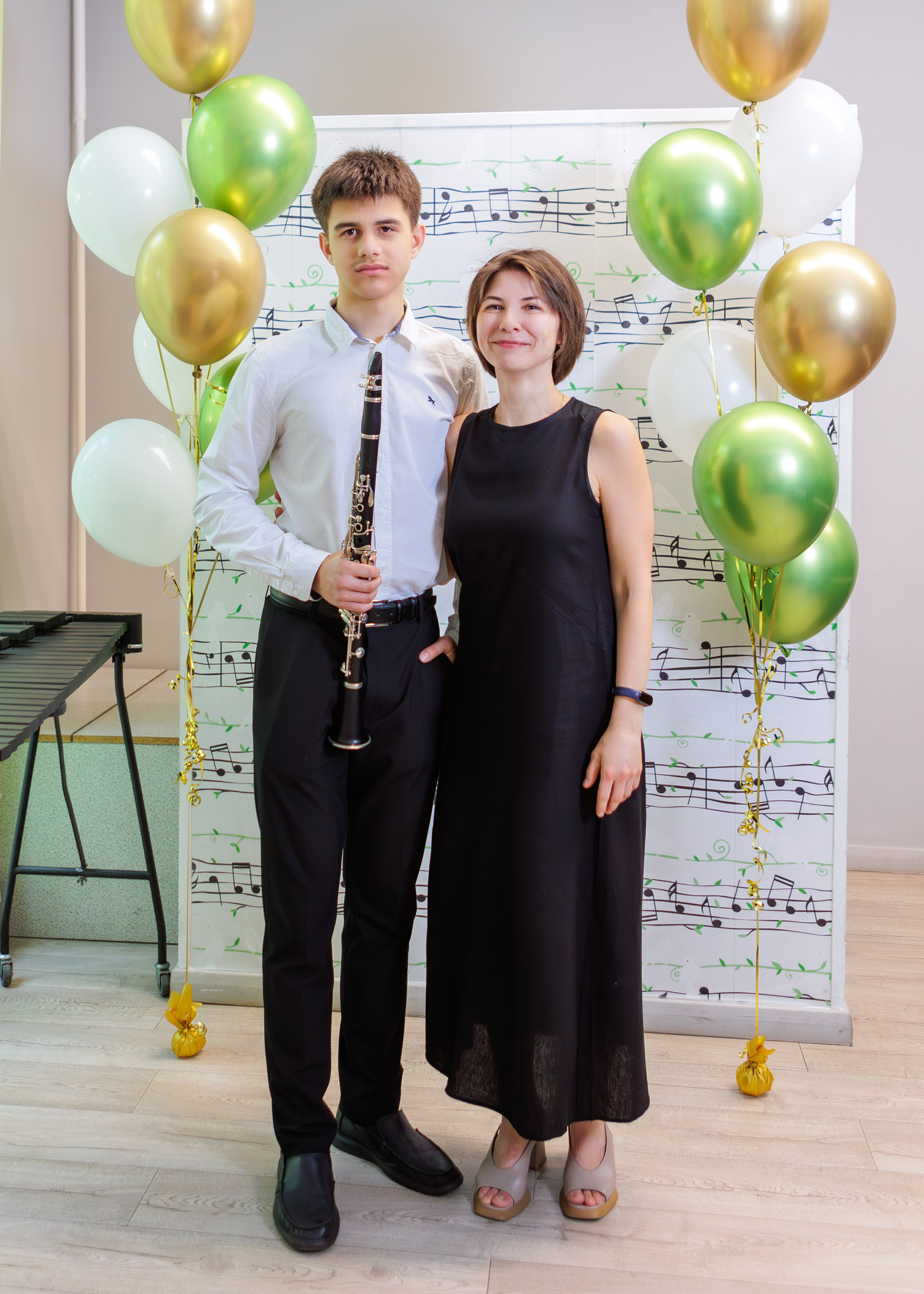 Вручение дипломов в Детской музыкальной школе имени Н. П. Будашкина. Выпускные альбомы и школьный фотограф в Подольске, Троицке, Щербинке, Москве и Московской области