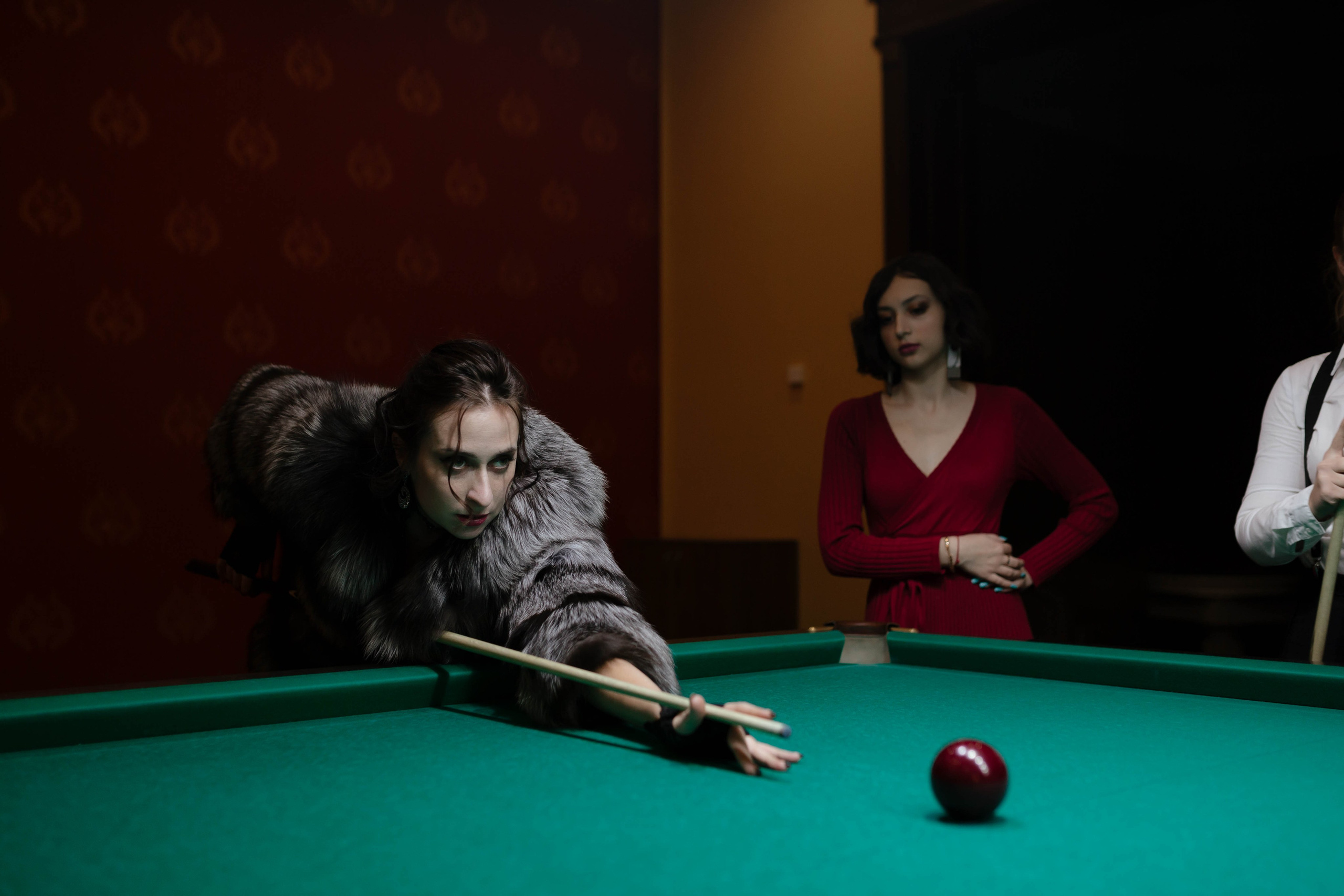 Сходка по Острым козырькам. Портретный фотограф в Симферополе Екатерина Аляпина