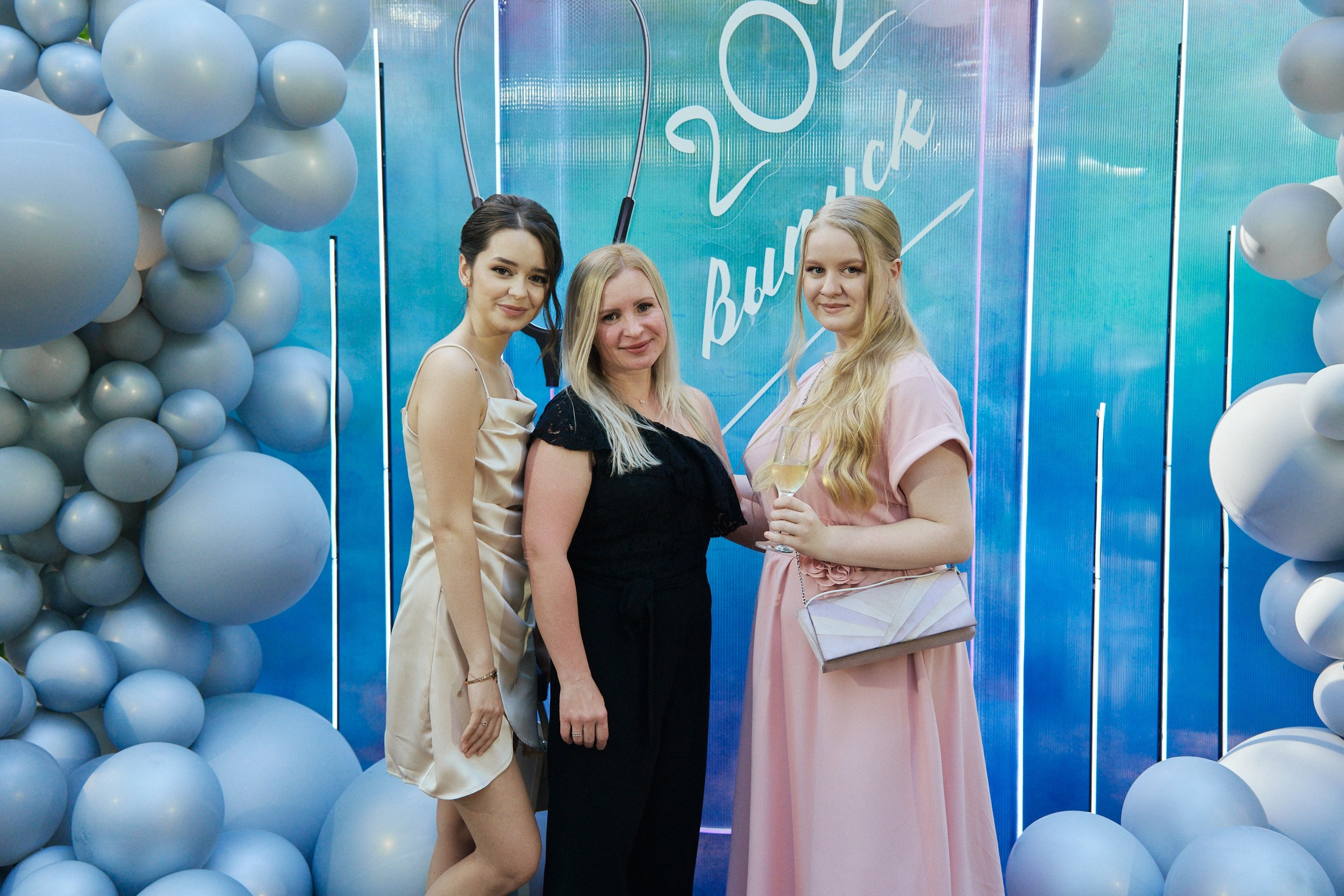 Выпускной «Медицинского института 2024». Фотограф в Хабаровске