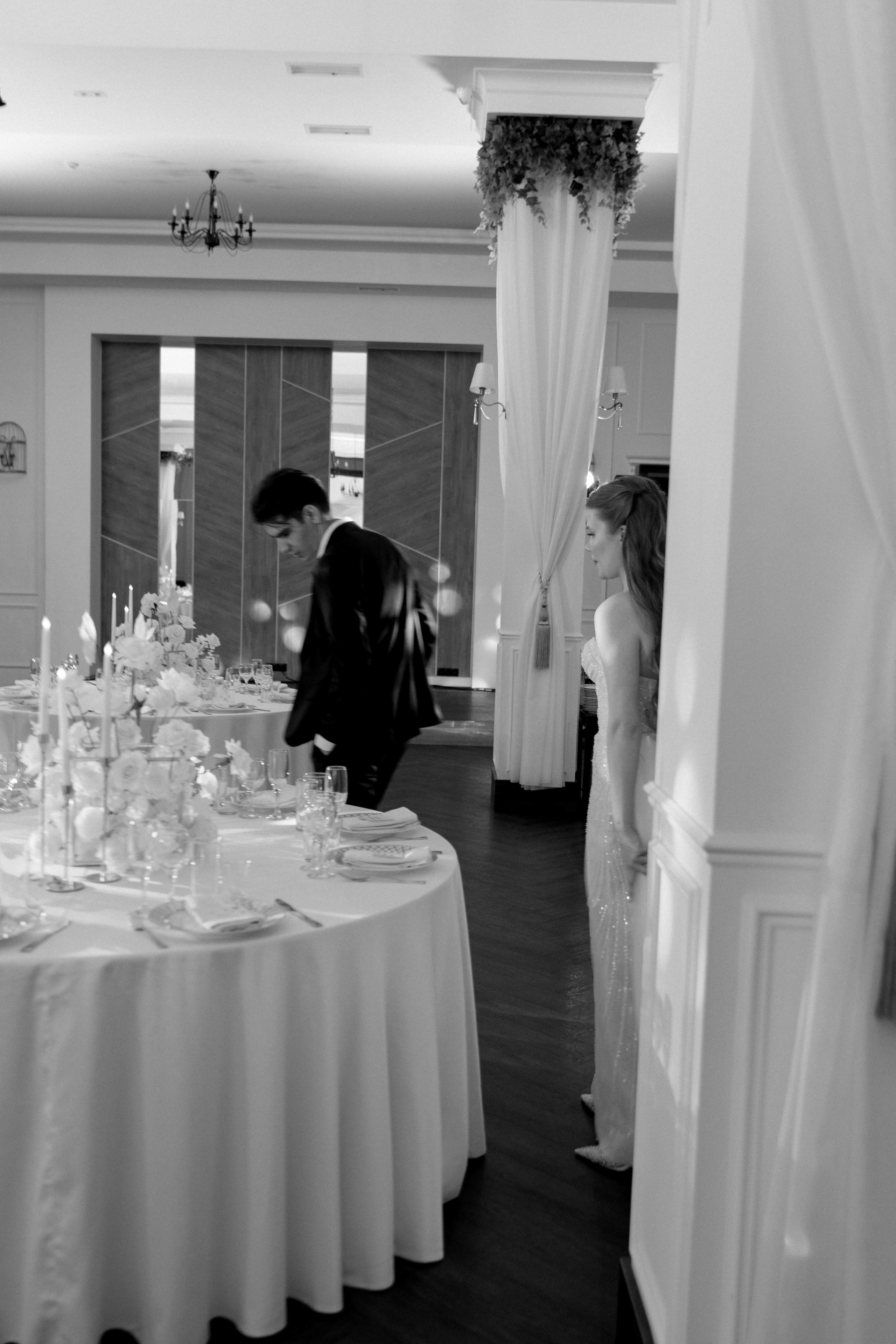 СВАДЕБНАЯ СЬЕМКА СБОРОВ В ОТЕЛЕ И ВЫЕЗД НА ЦЕРЕМОНИЮ (СНЯТО В СИБИРЕ В НИЖНЕВАРТОВСКЕ). Профессиональный фотограф, Санкт-Петербург — Виктория Богомолова