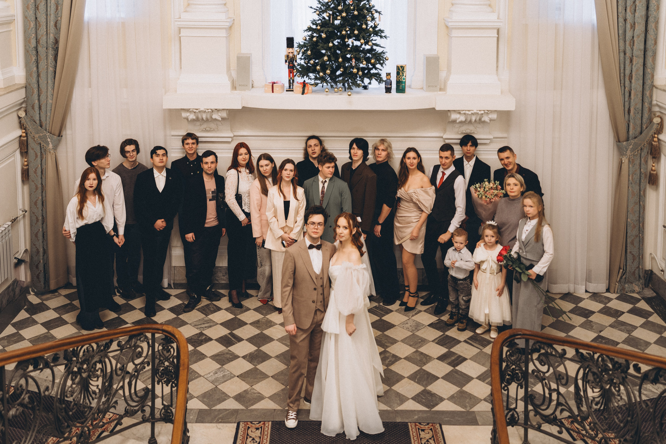 СВАДЕБНАЯ СЬЕМКА ВО ВТОРОМ ДВОРЦЕ С ГОСТЯМИ И ПРОГУЛКА В ТАВРИЧЕСКОМ САДУ. Профессиональный фотограф, Санкт-Петербург — Виктория Богомолова