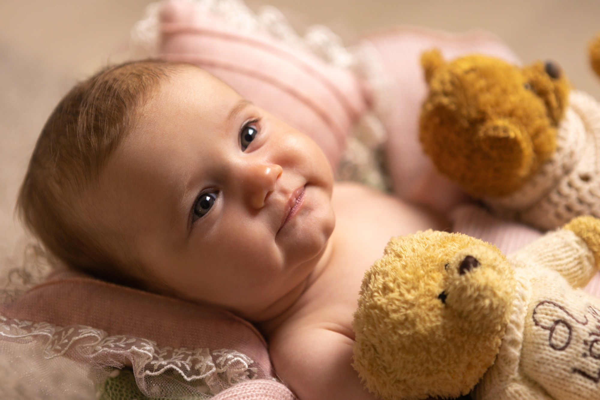 Семейная фотосессия в студии. Фотограф в Оренбурге. Профессиональный фотограф