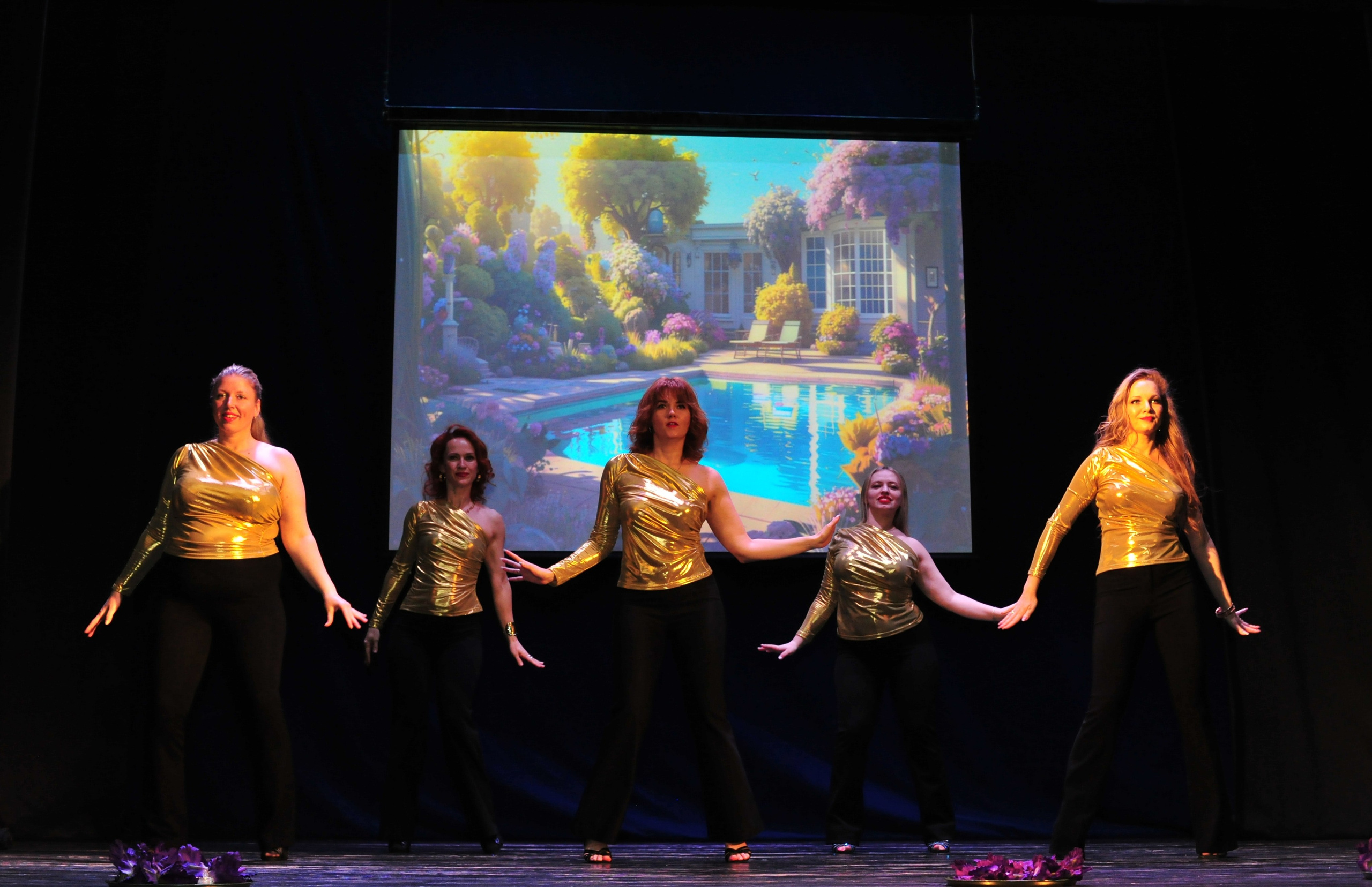 Отчетный концерт танцевальных коллективов ДК Андреевка, Зеленоград. Свадебный и семейный фотограф в Москве Ирина Гончарова