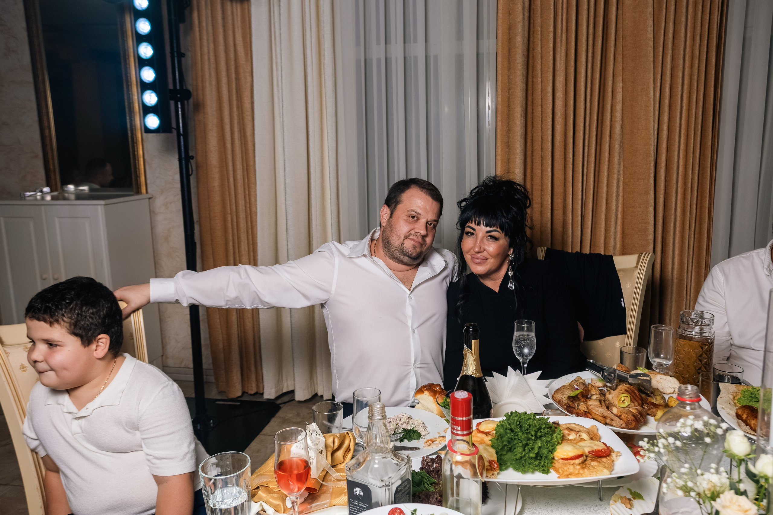 Банкет Мурад и Екатерина. Репортажный фотограф Анапа