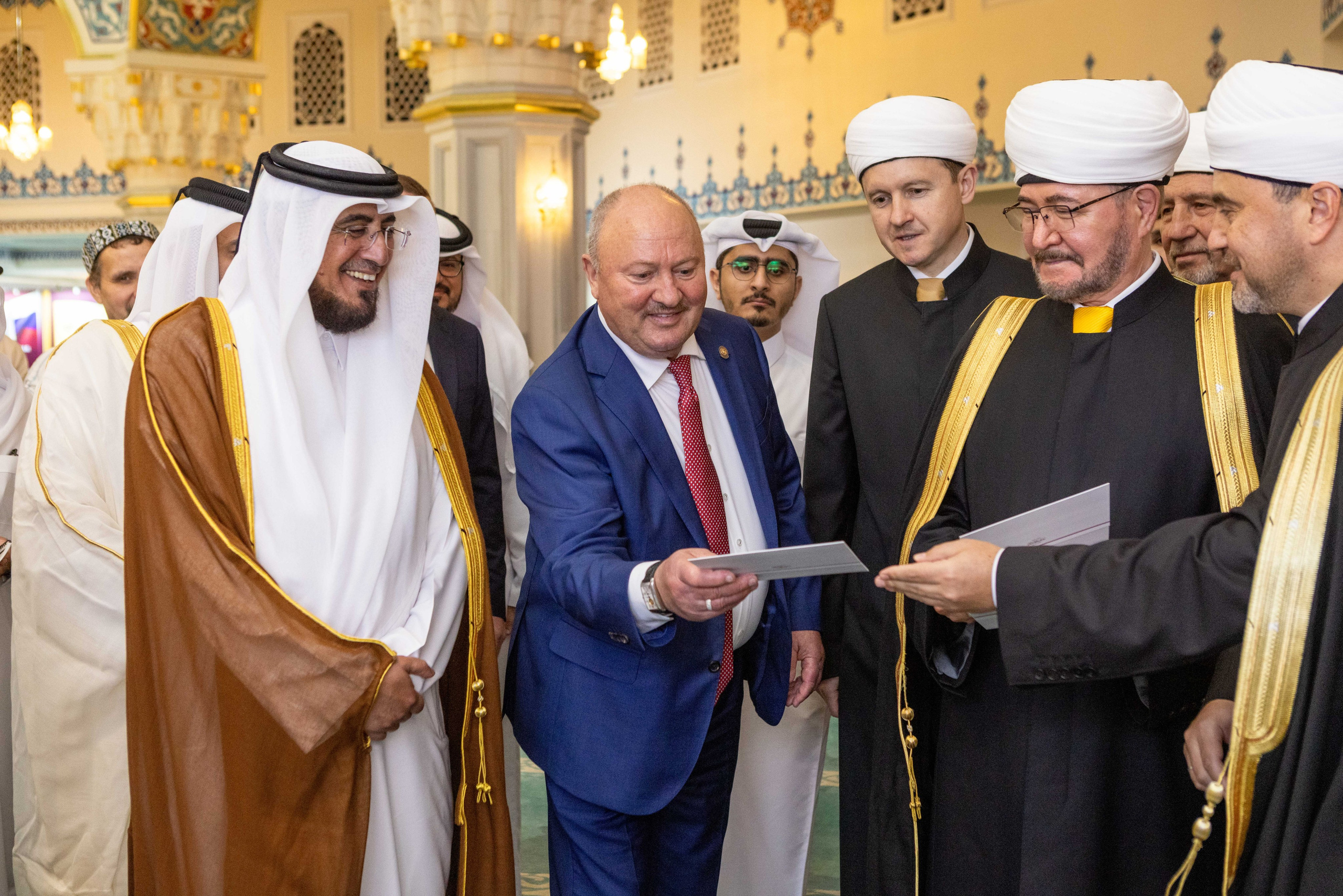 Открытие выставки Мир Корана. Рекламный, предметный, репортажный, семейный фотограф и художник в Москве