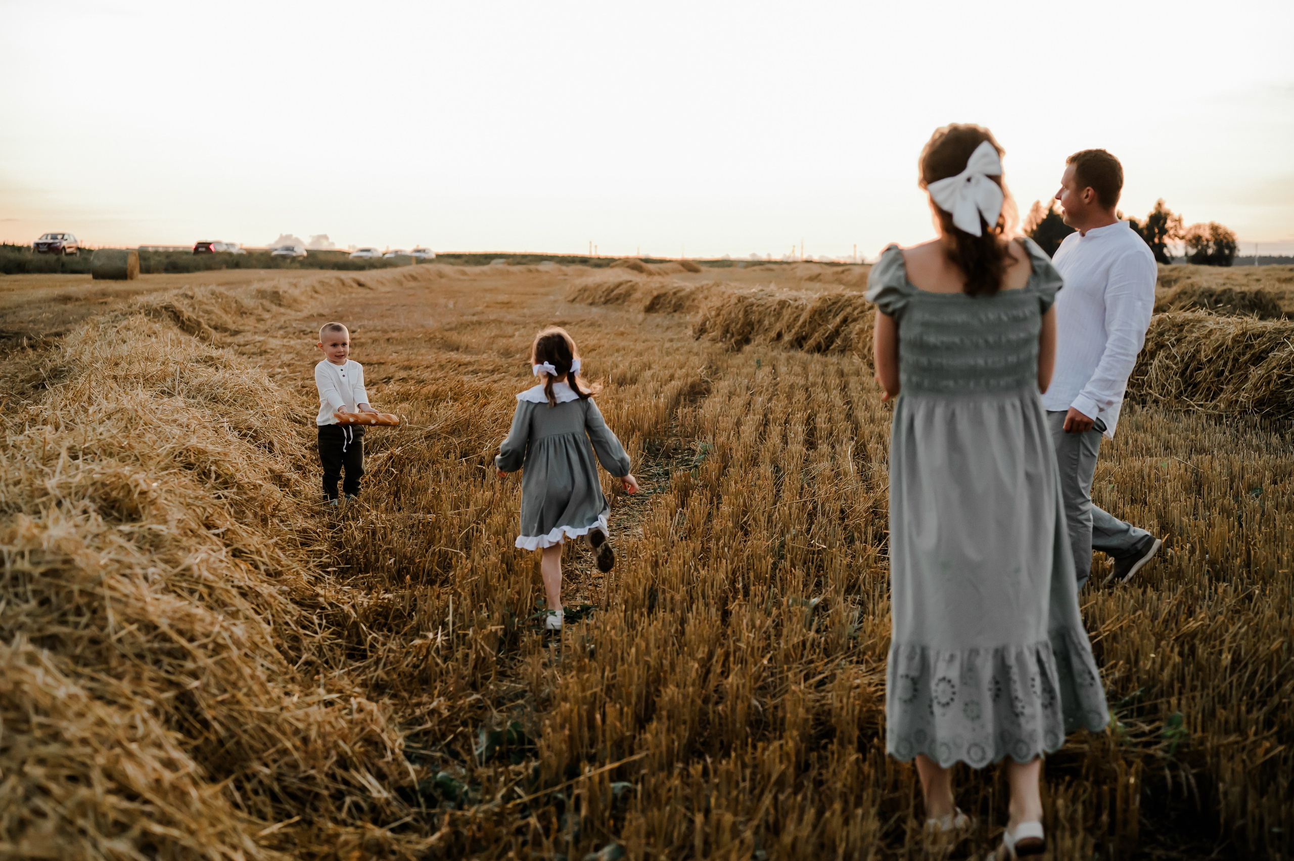 Кукуруза+сено, семейная фотосессия. Свадебный и семейный фотограф Евгения Кононова