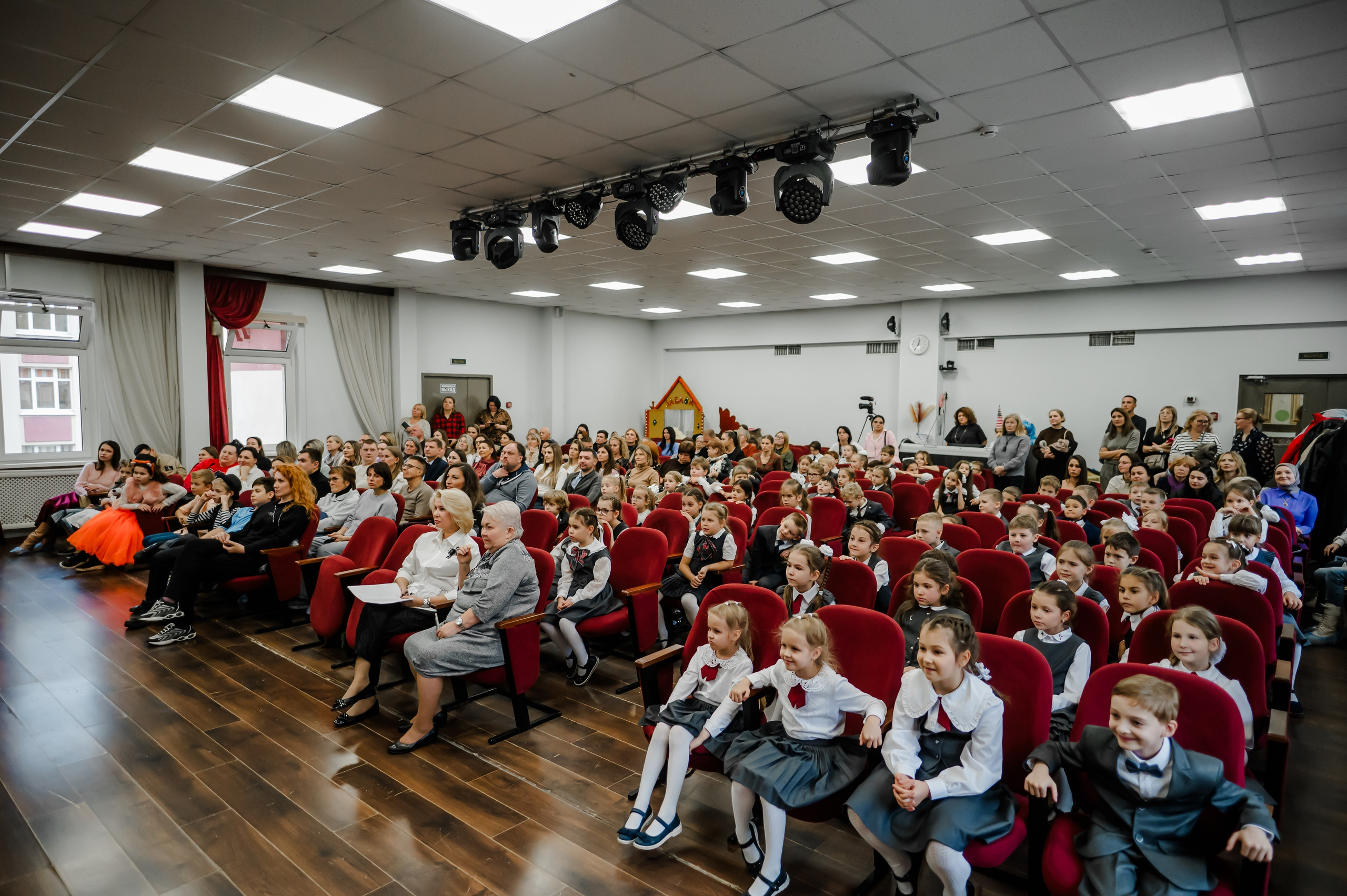 Посвящение в первоклассники. Свадебный и семейный фотограф Евгения Кононова
