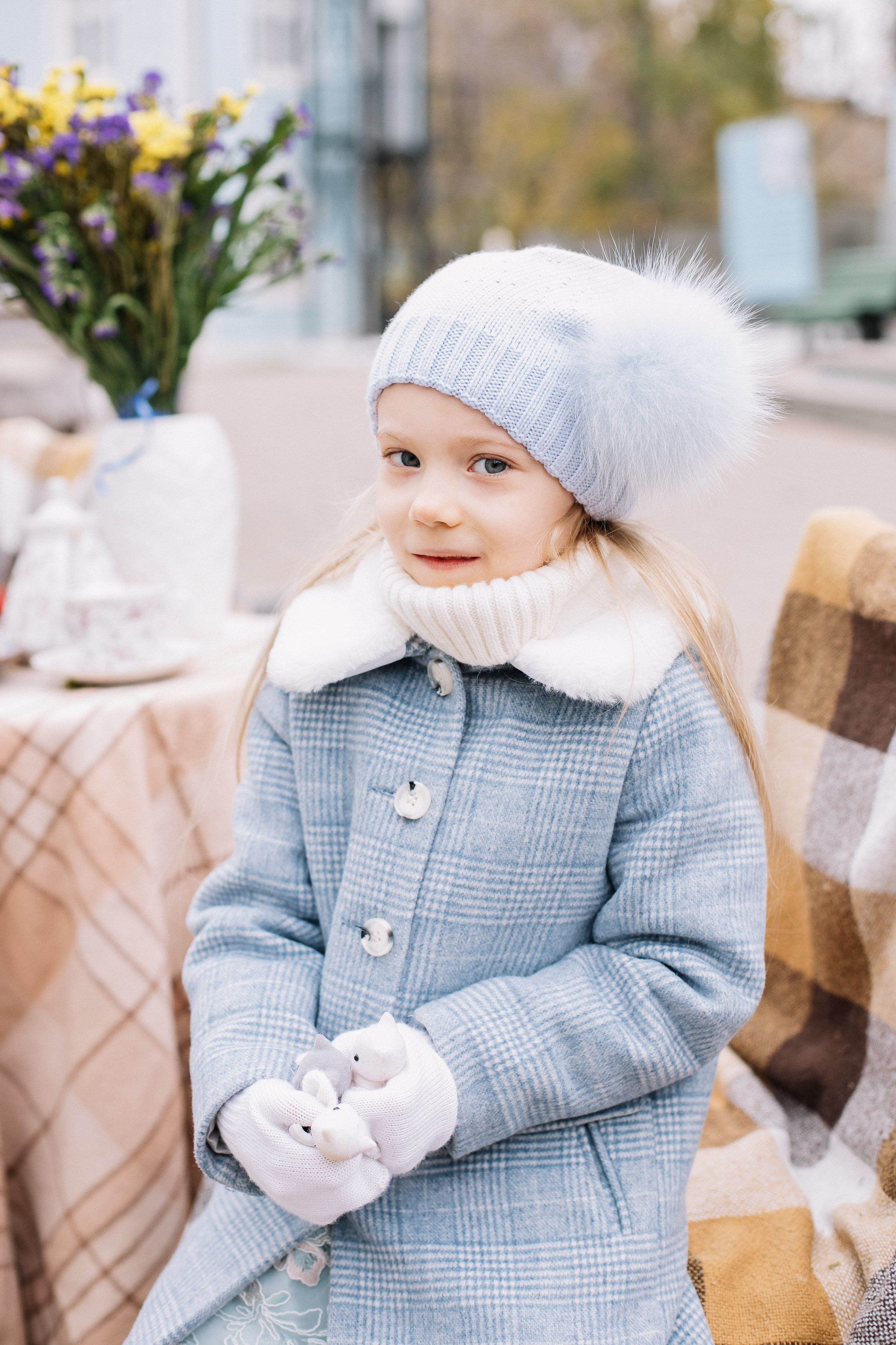 Покров в храме Иоанна Предтечи. Семейный фотограф Трусова Евгения в Екатеринбурге
