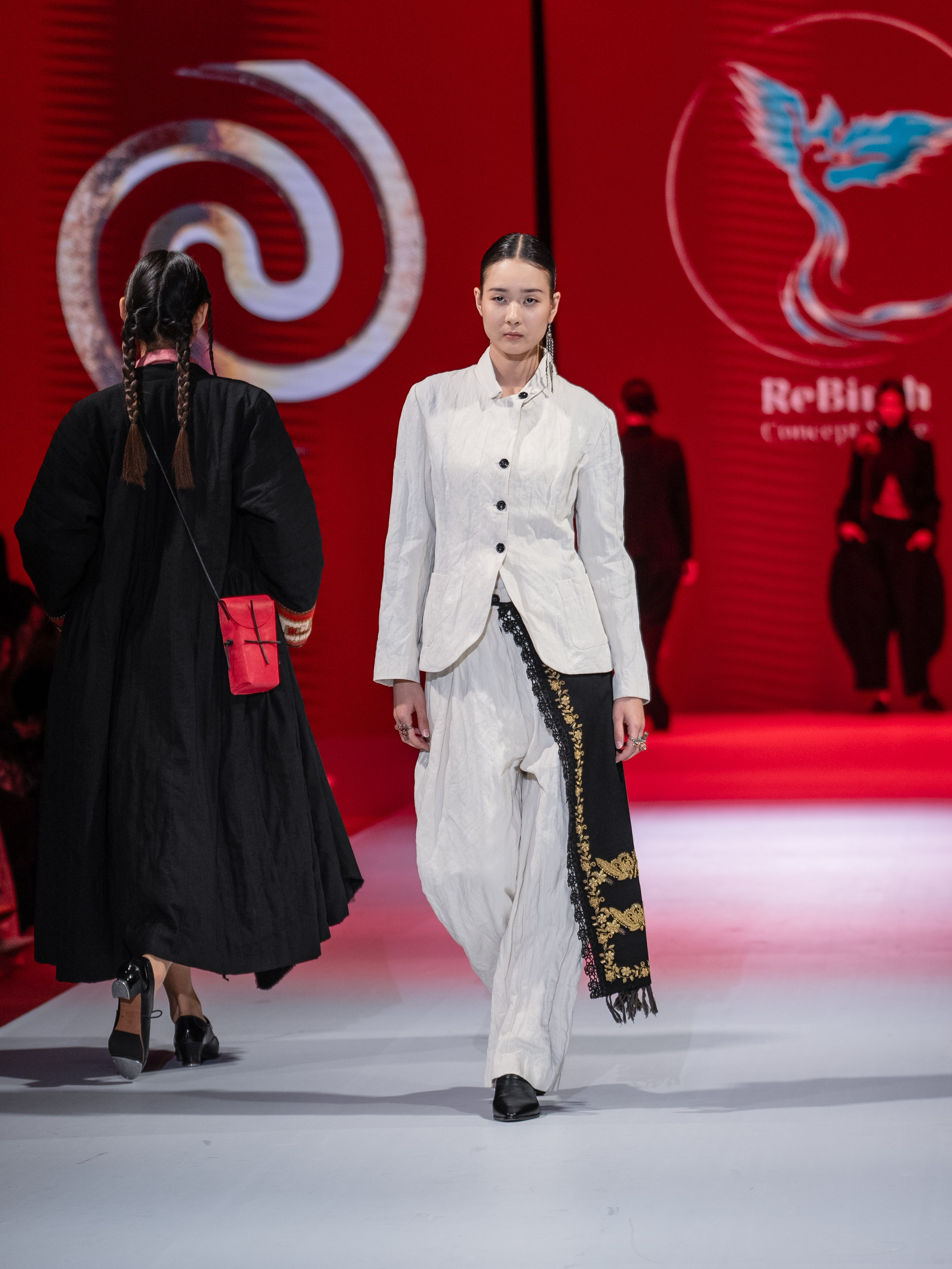 EURASIAN FASHION WEEK Reberth. Сайт Алматинского НЮ АРТ, будуар и фэшн фотографа Дениса Карпенко