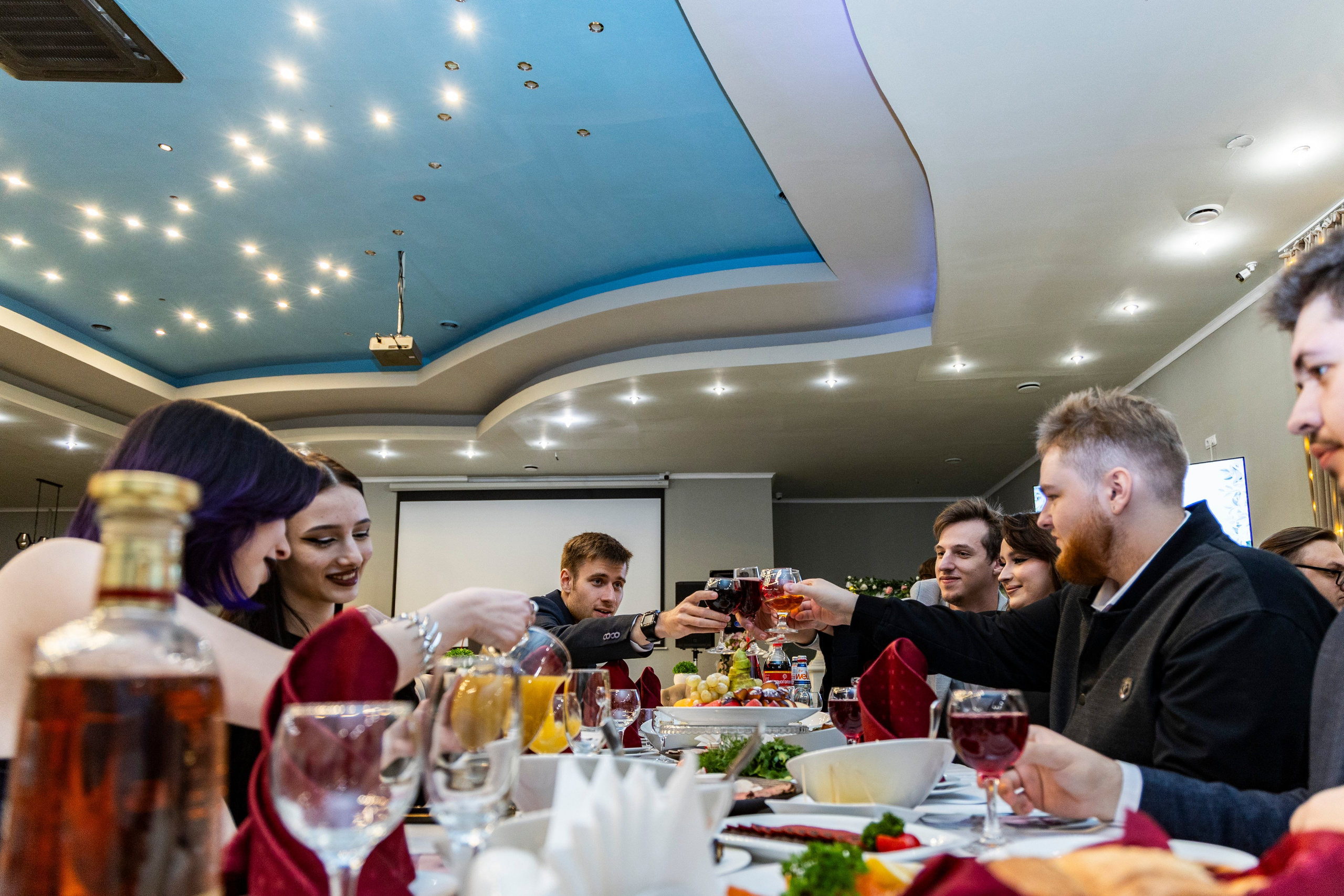 Свадебная фотосессия свадебный фотограф Татьяна Марсуверских свадебная фотопрогулка Москва Жуковский. Фотограф для маркетплейсов, фотоуслуги в Жуковском Татьяна Марсуверских