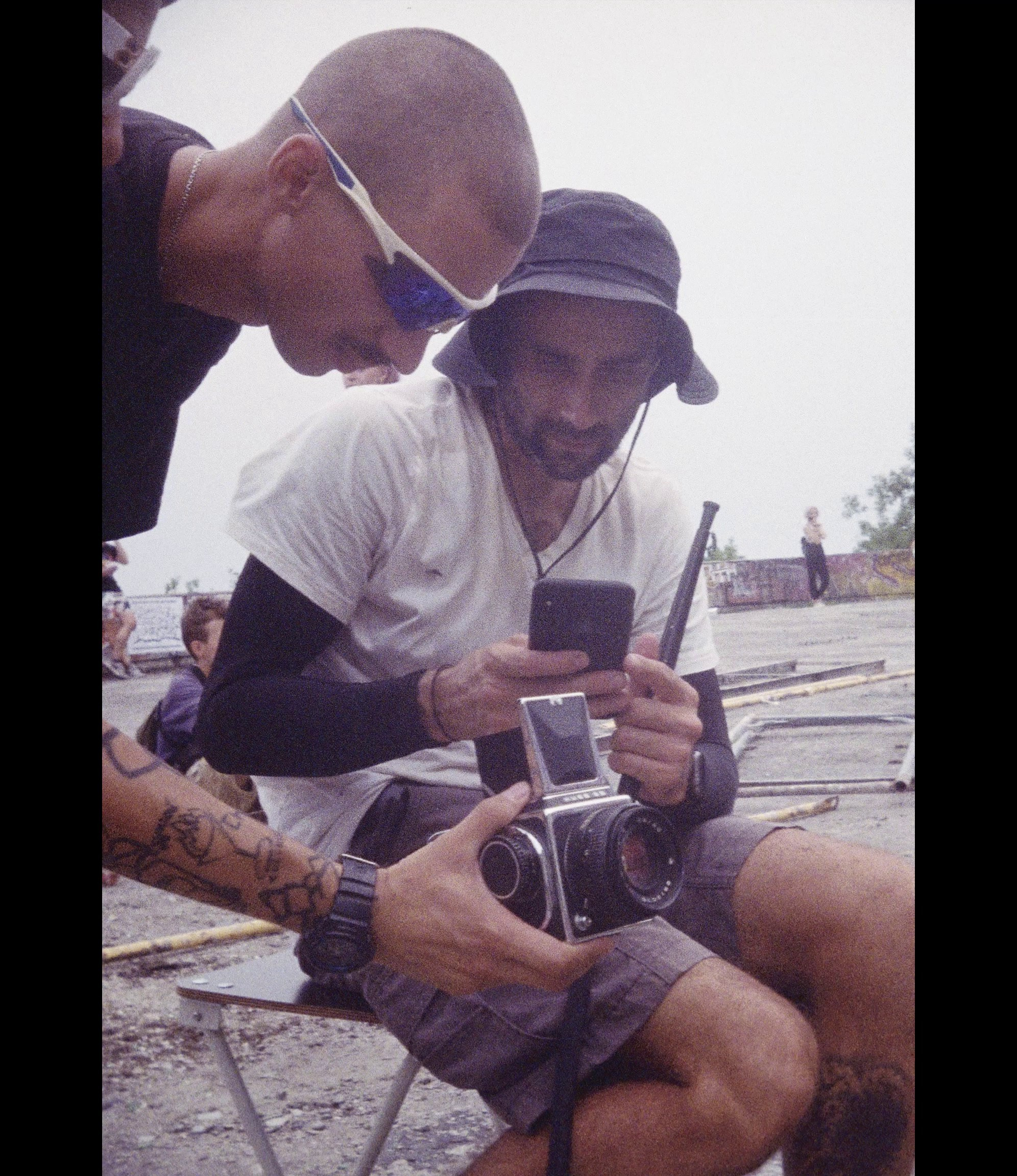 Дополнительно. Плёночный фотограф Москва, Саша Звук