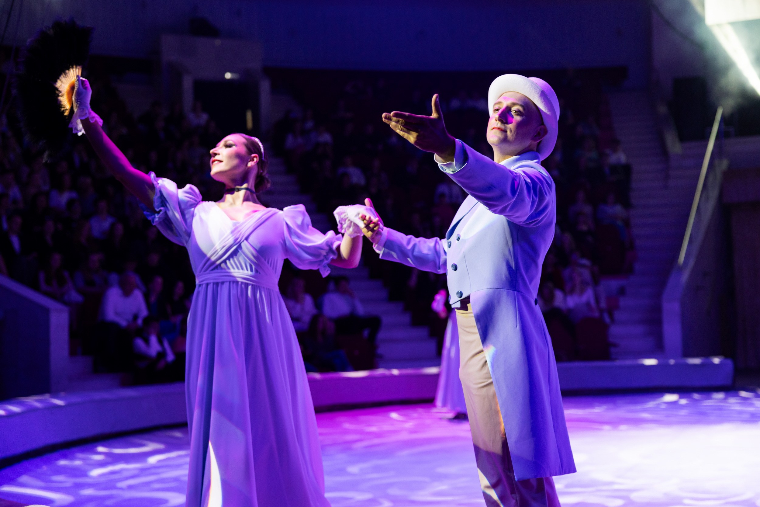 Городской бал выпускников (24 июня 2025). Репортажный фотограф Алексей Пирязев