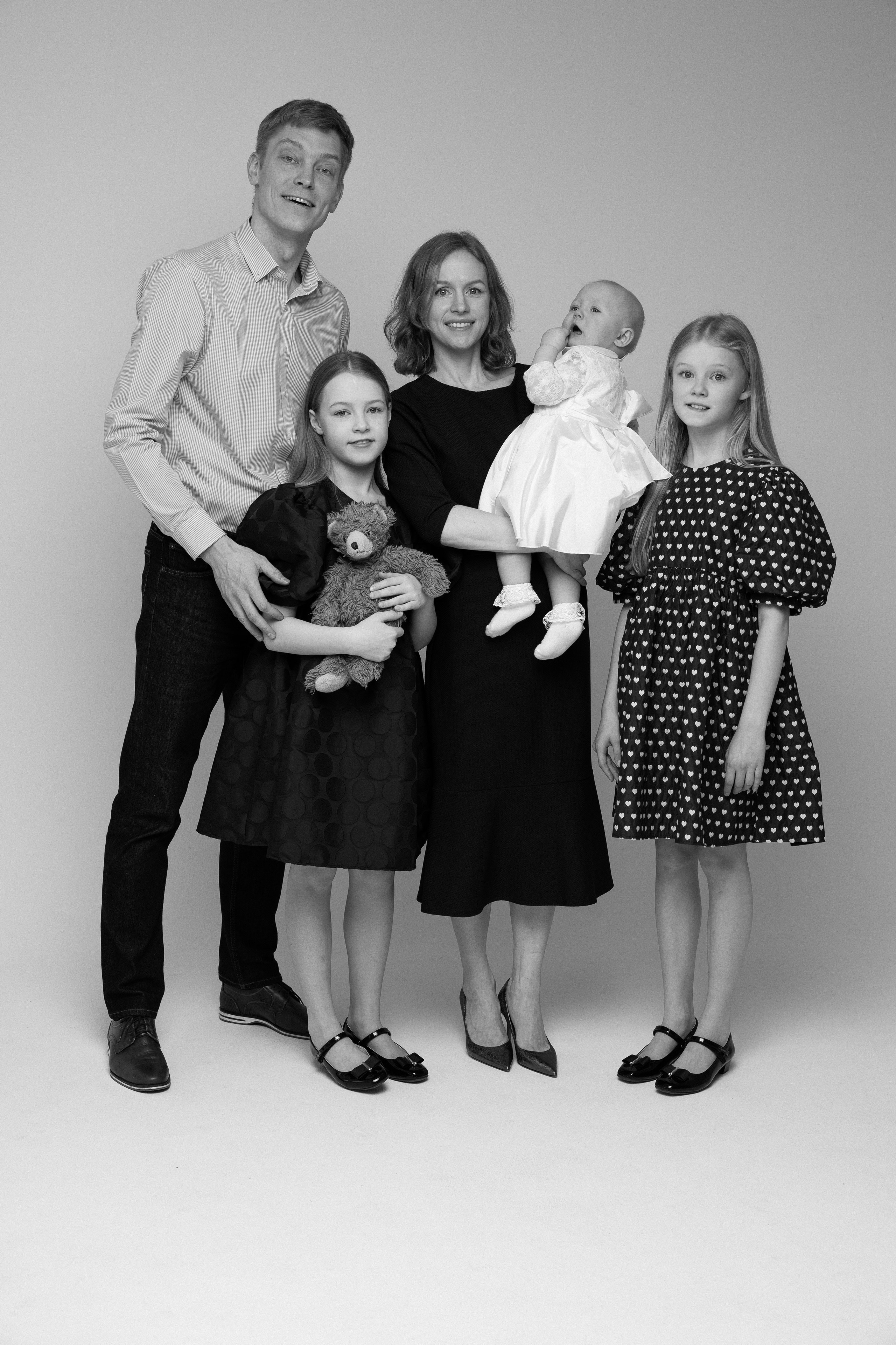 Настя и Саша с дочерьми. Портретный фотограф Санкт-Петербург и Москва Дарья Румянцева