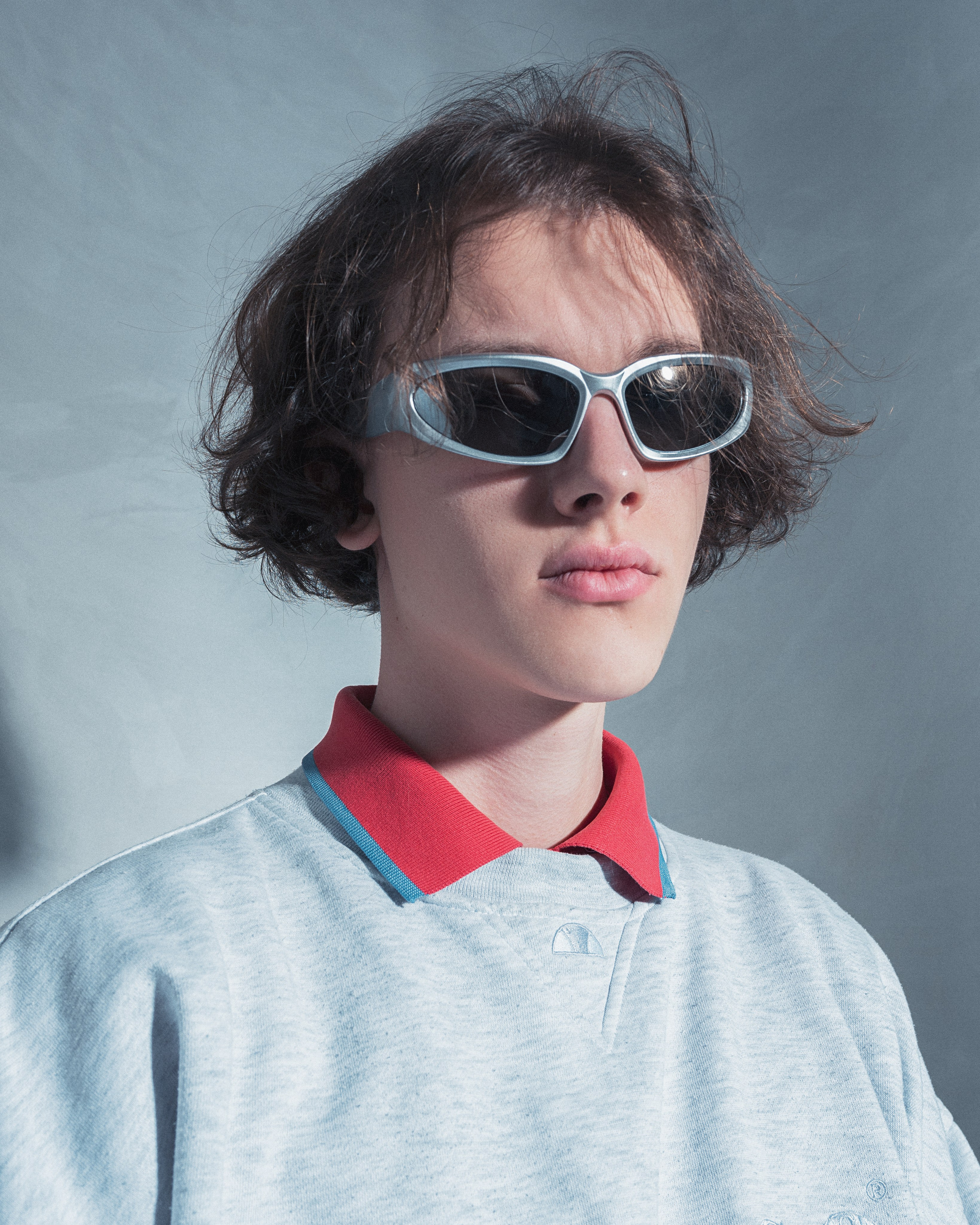 Каталожная съемка одежды на моделях для маркетплейсов с акцентом на стиль и качество в Гуанчжоу в Китае  