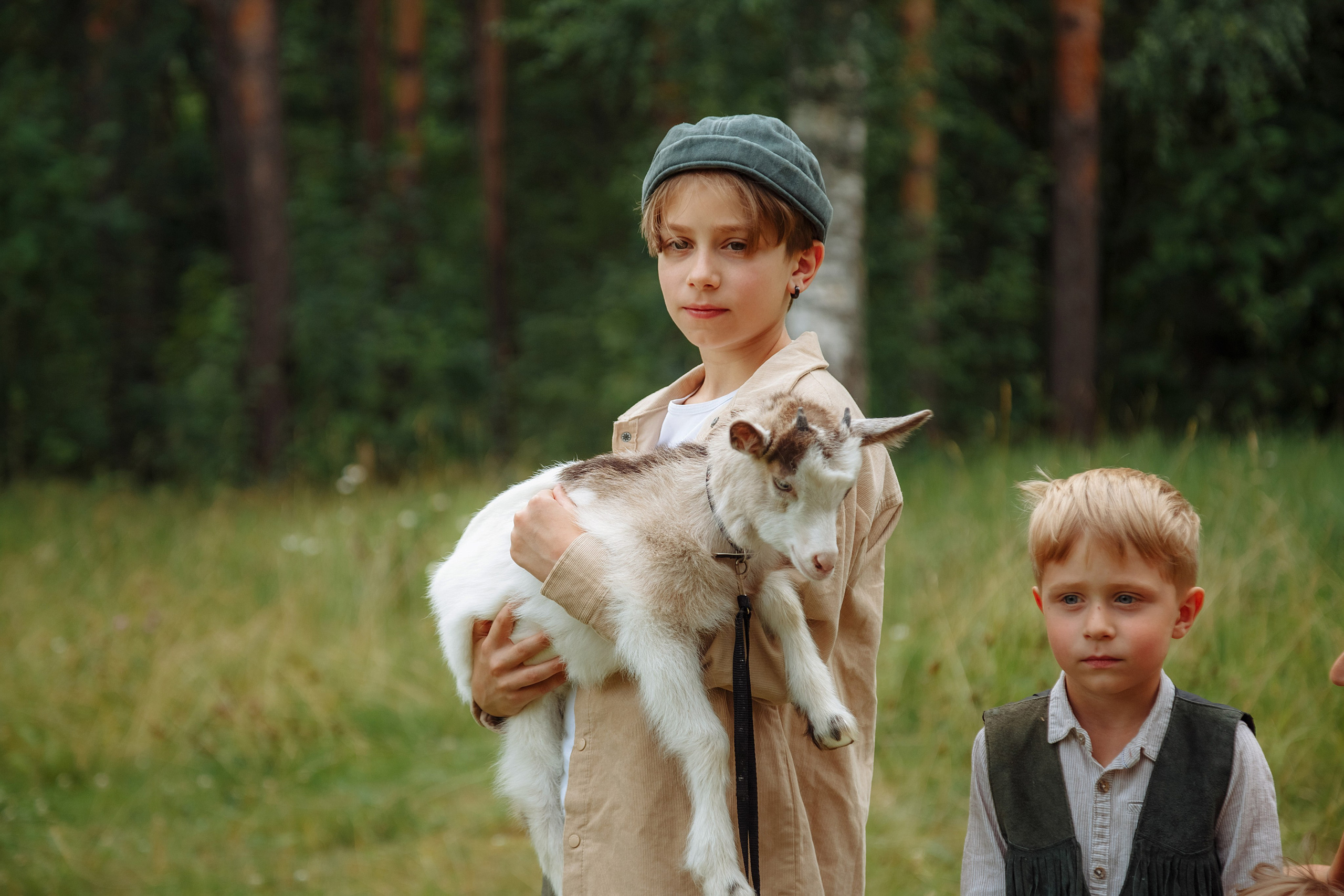 С козлятами. Семейный фотограф Любовь Саркеева