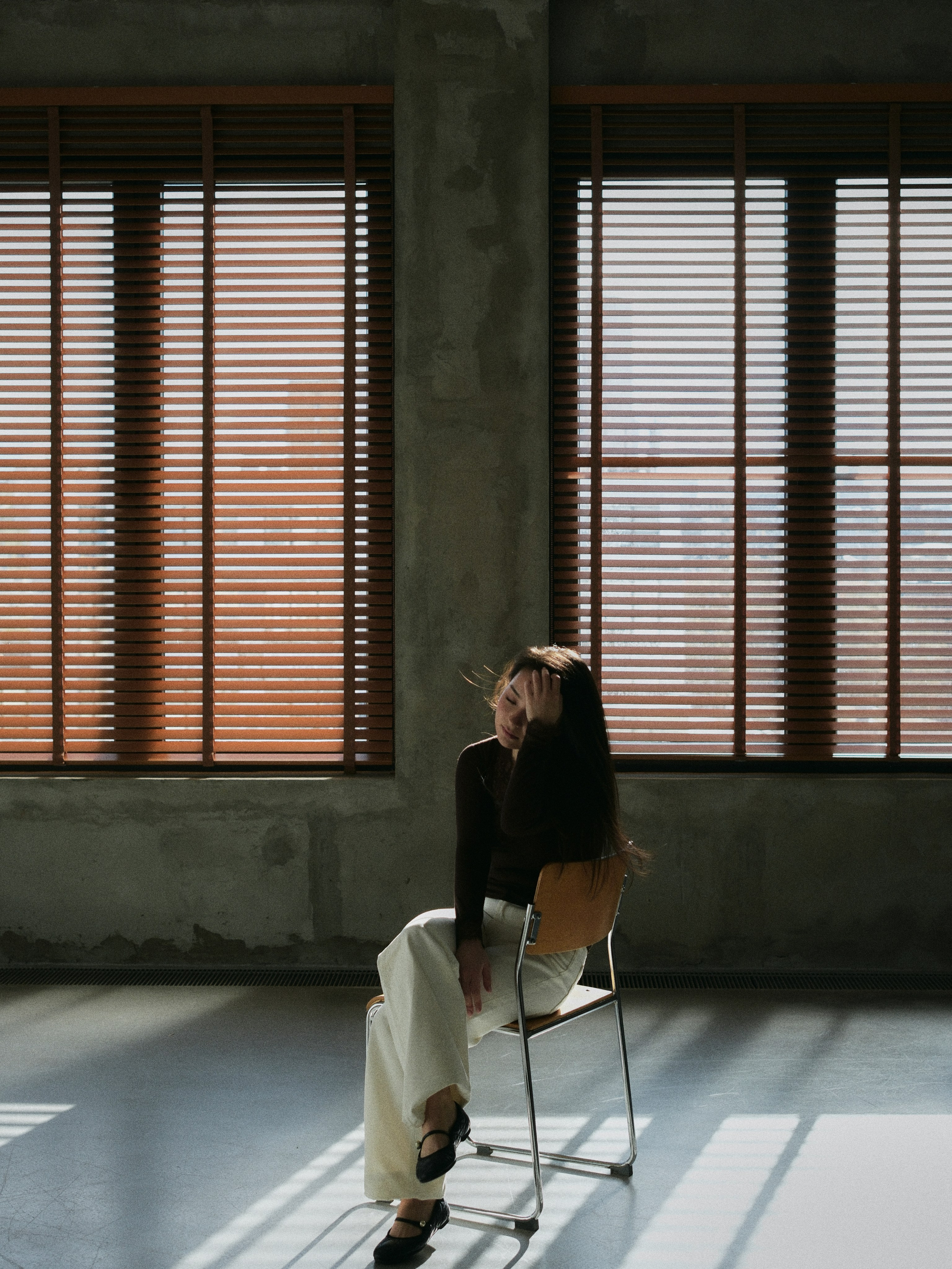 09857. Главная