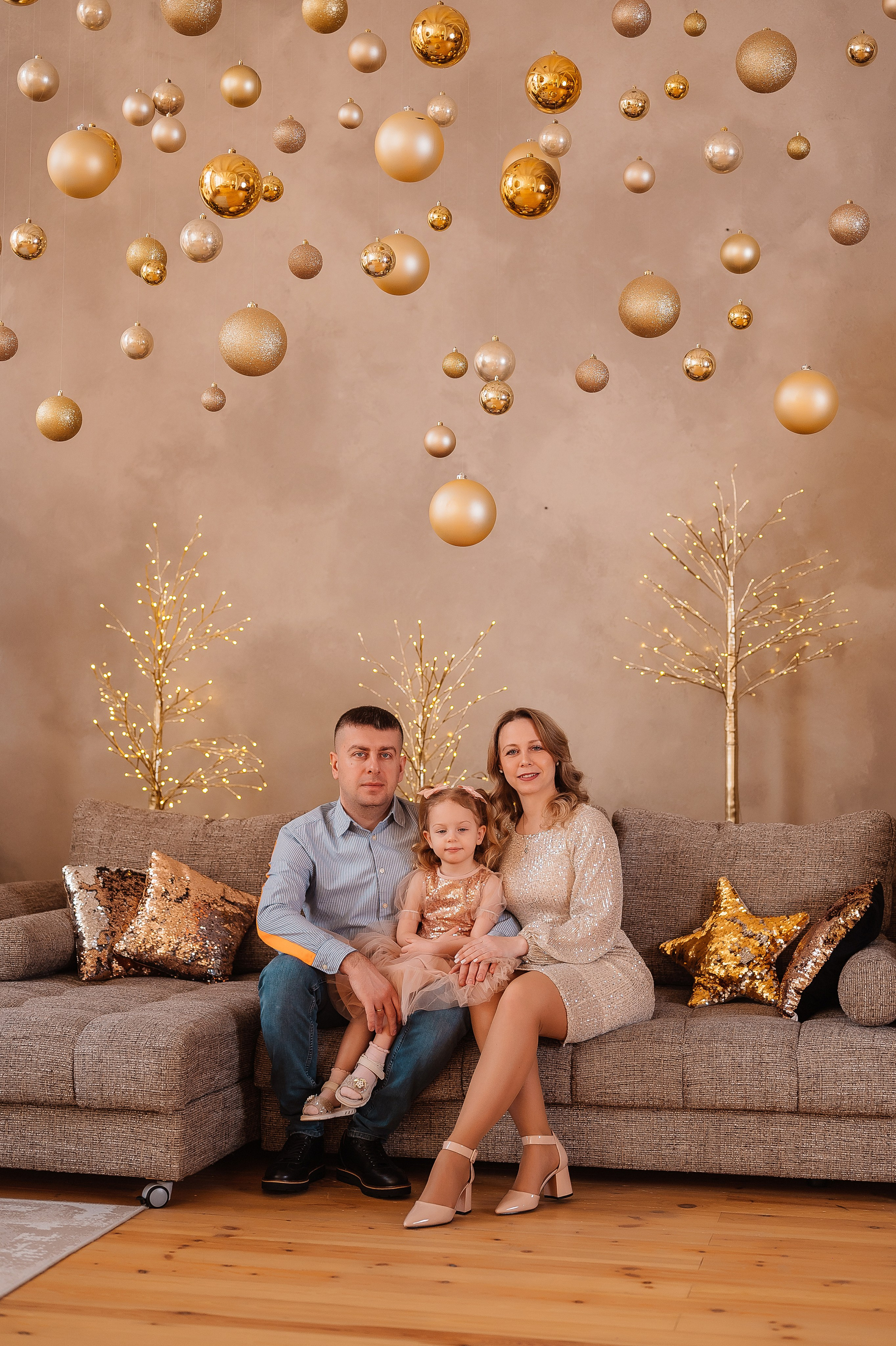 Семейные фотосессии. Детский и семейный фотограф в Красноярске. Фотосессии новорожденных малышей до 1 месяца