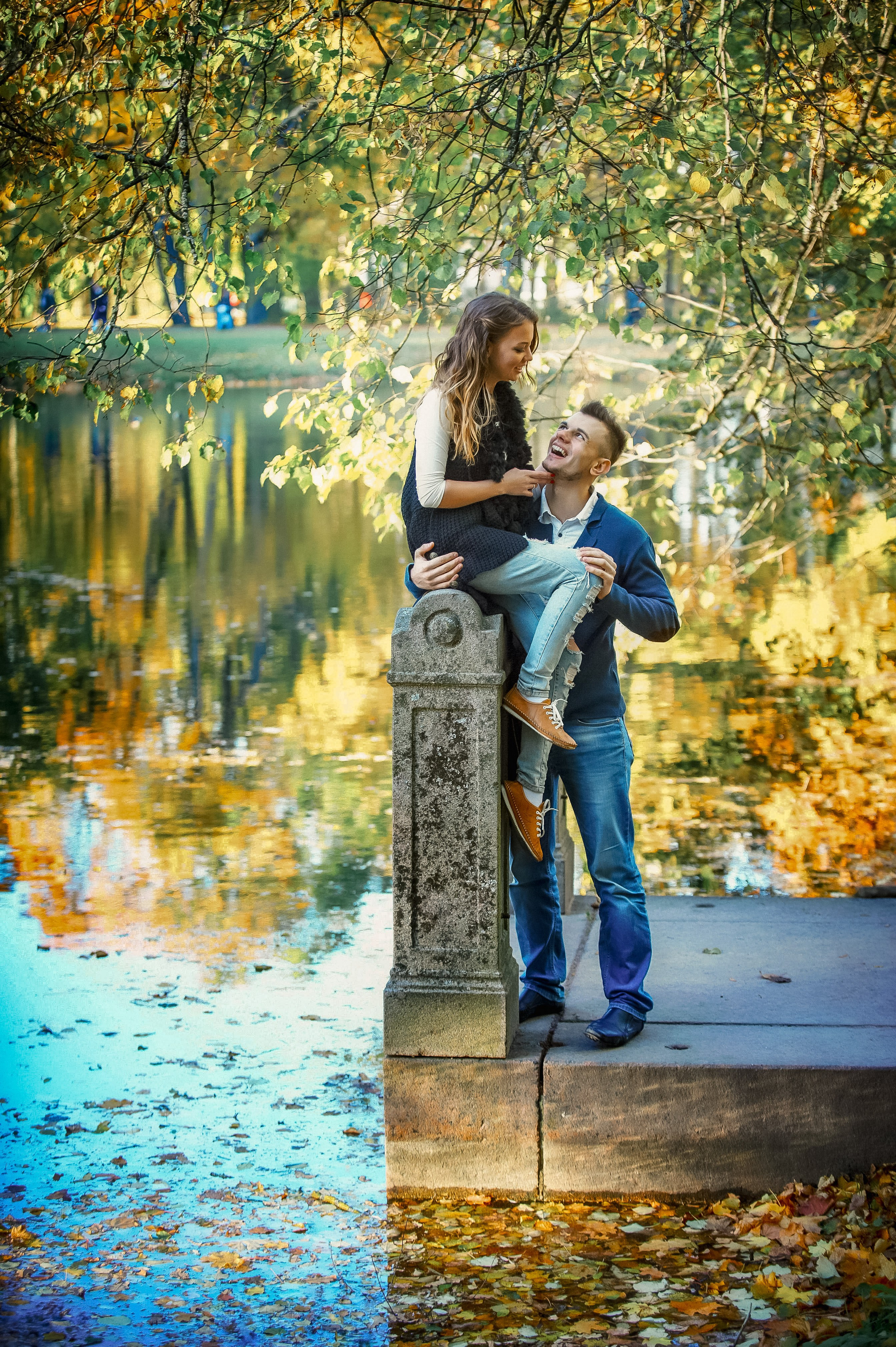 Love story в Пушкине в Екатерининском и Александровском парке. Портретный, семейный и свадебный фотограф в Санкт-Петербурге и в Пушкине Ширяев Денис