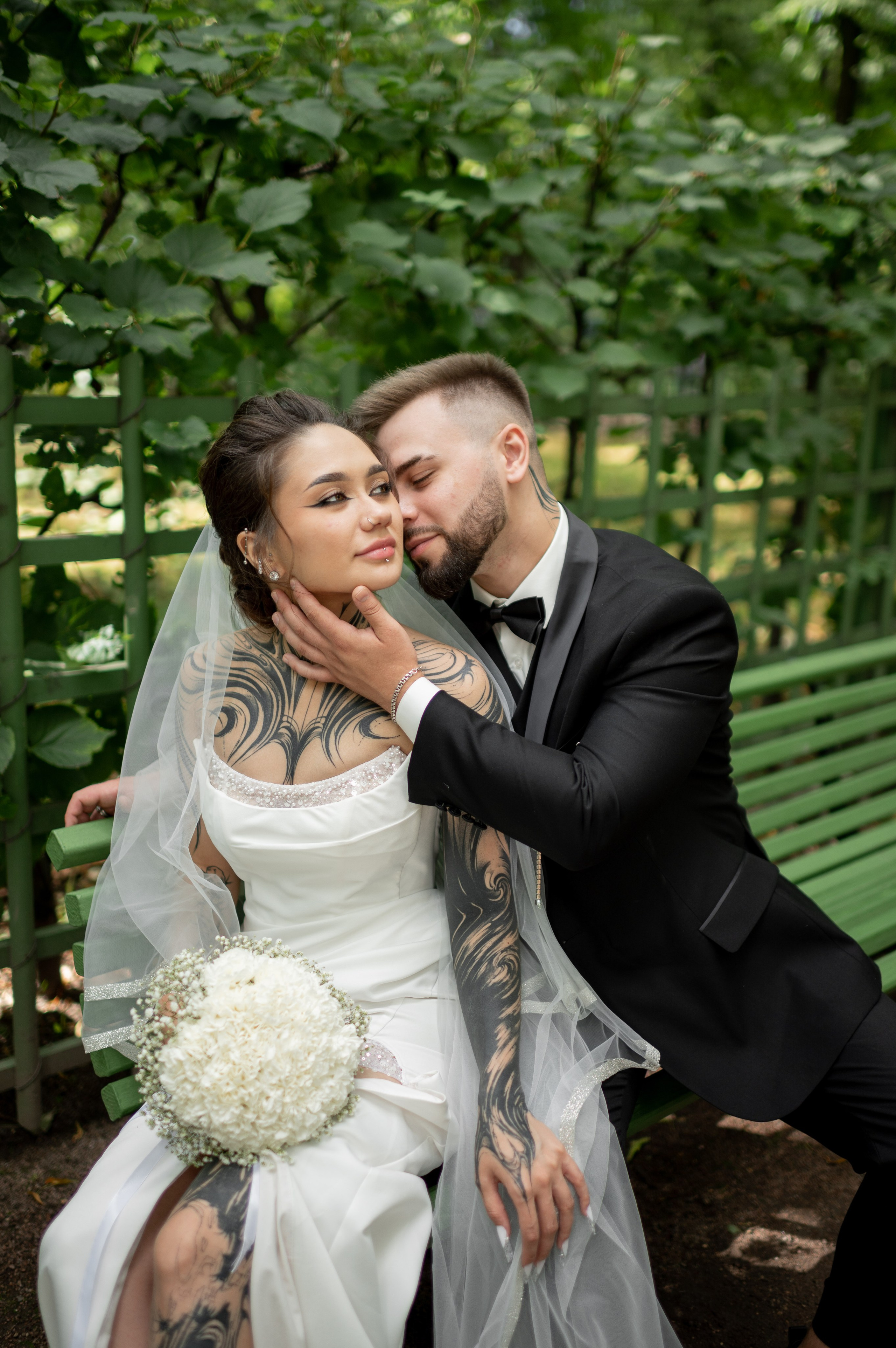 Диана и Евгений (маршрут № 1 в Питере: Исаакиевская площадь, красные маркизы Астории, набережная Мойки, Дворец Штиглица и Летний сад). Портретный, семейный и свадебный фотограф в Санкт-Петербурге и в Пушкине Ширяев Денис